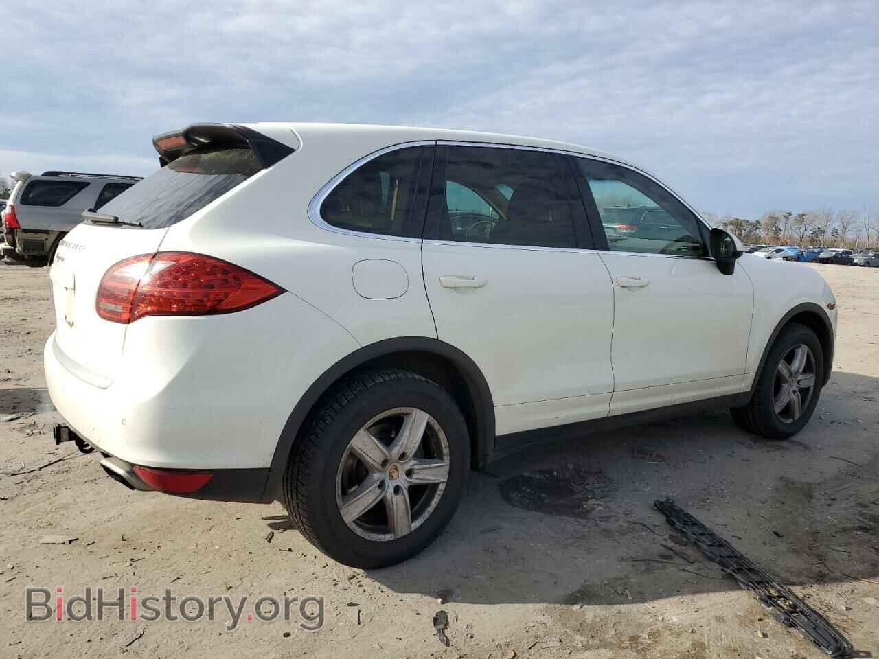 2011 PORSCHE CAYENNE - VIN: WP1AA2A20BLA05552 - Photo 3
