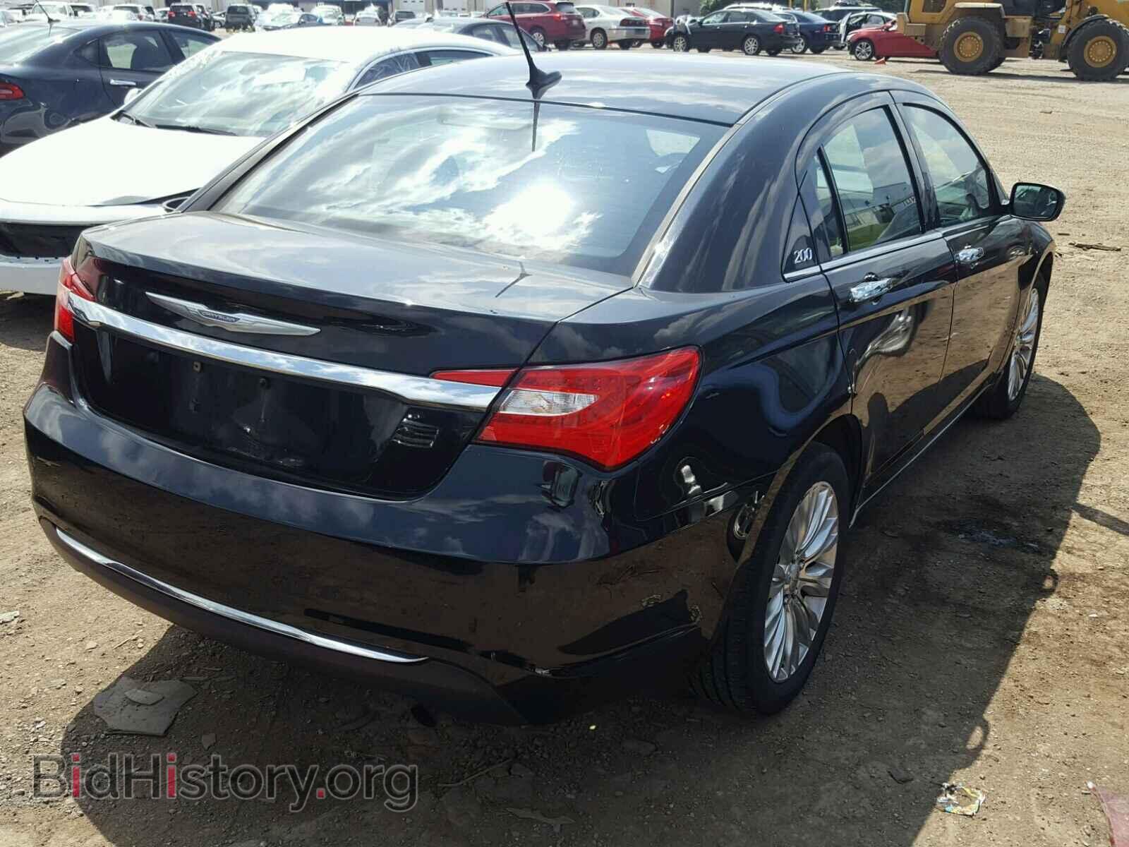 2012 CHRYSLER 200 - VIN: 1C3CCBCB9CN107427 - Фото 4