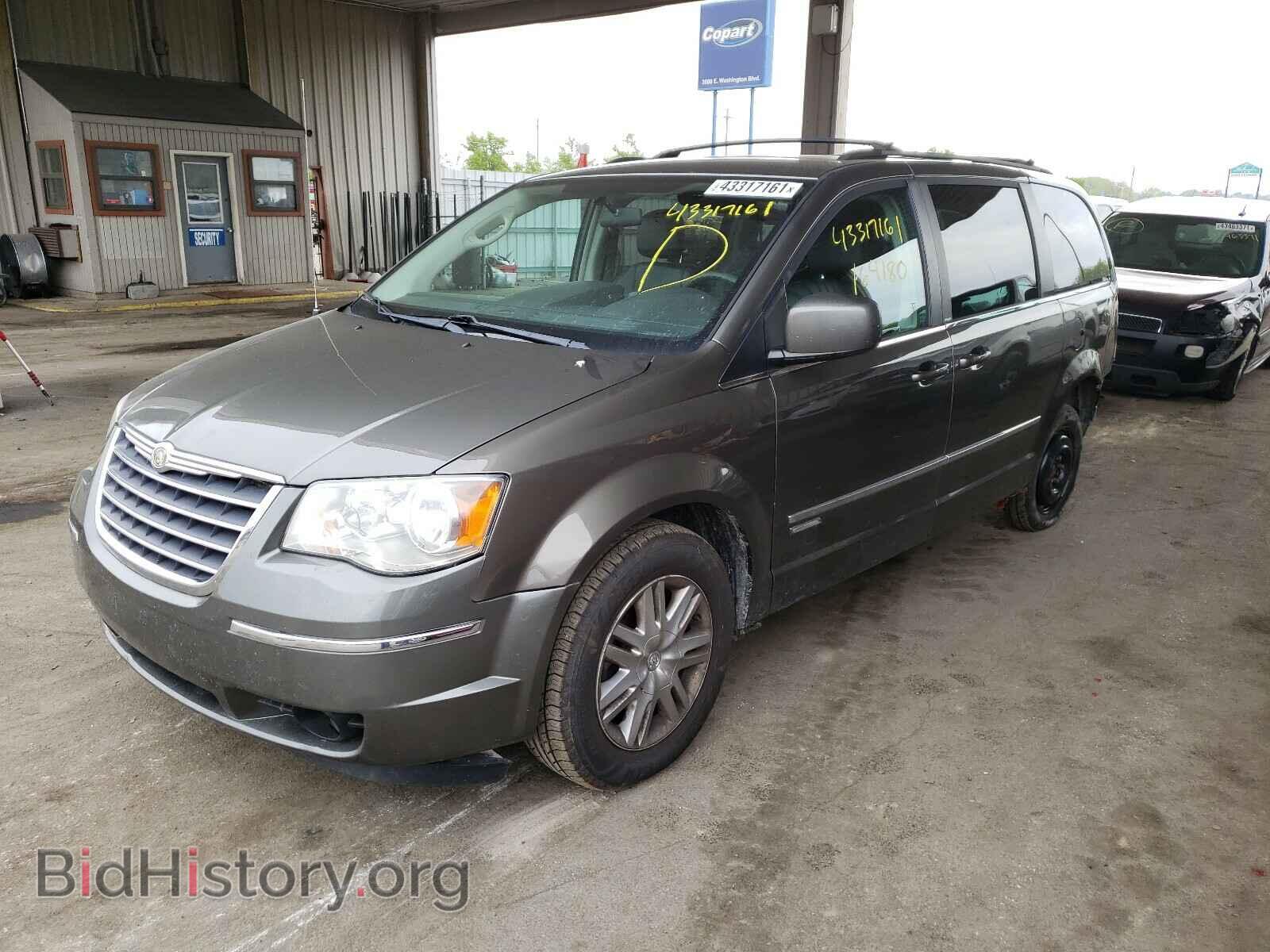2010 CHRYSLER MINIVAN - VIN: 2A4RR5D19AR299728 - Фото 2