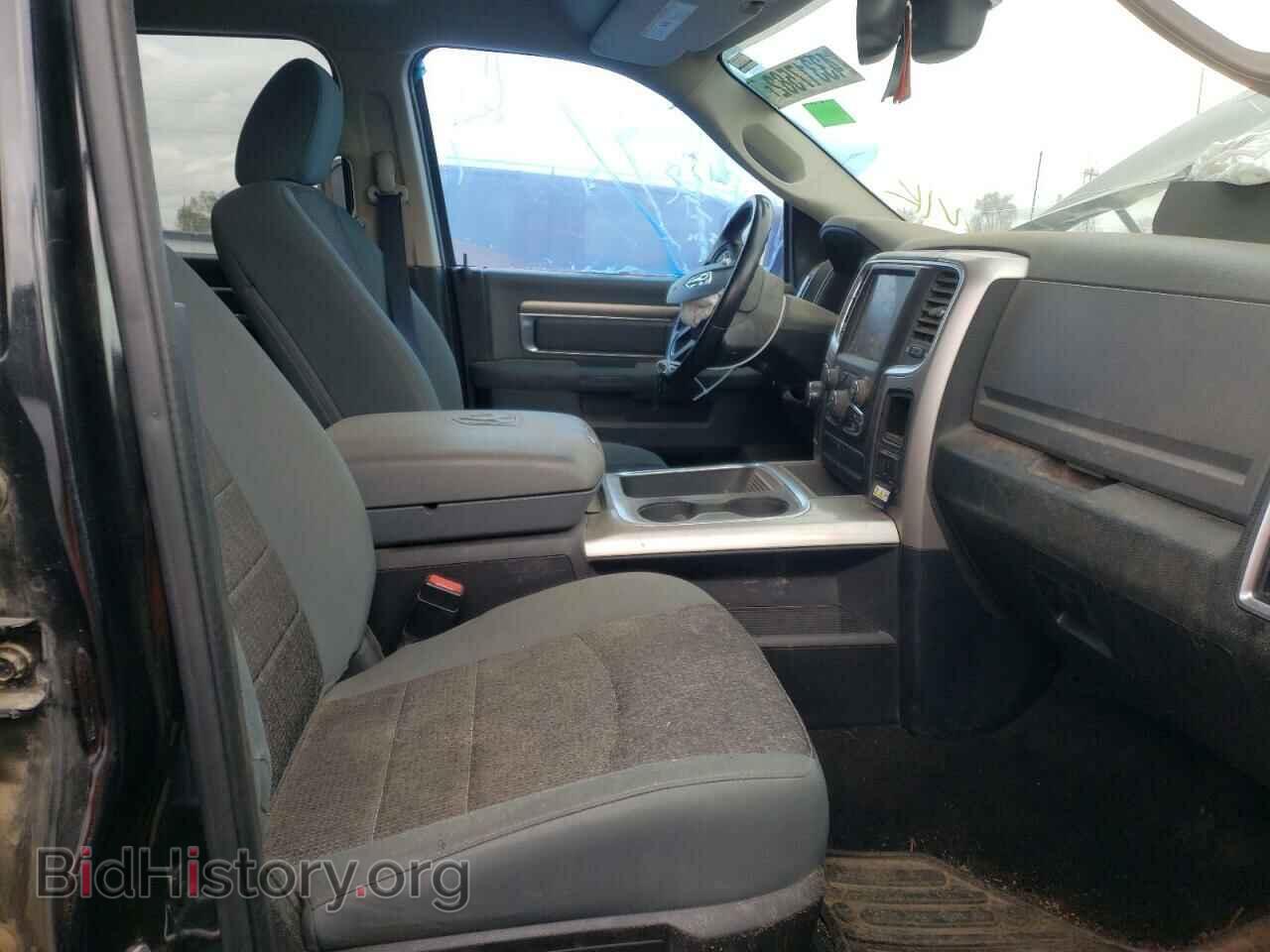 2016 RAM 1500 - VIN: 1C6RR7LG1GS411993 - Фото 6
