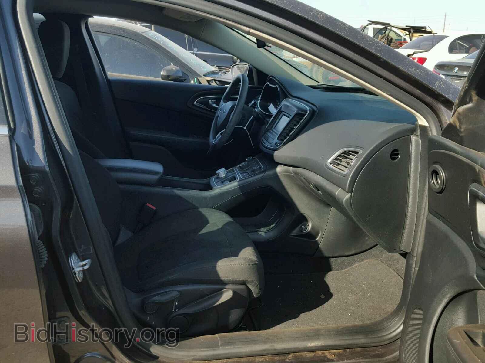 2016 CHRYSLER 200 - VIN: 1C3CCCAB2GN151705 - Photo 5