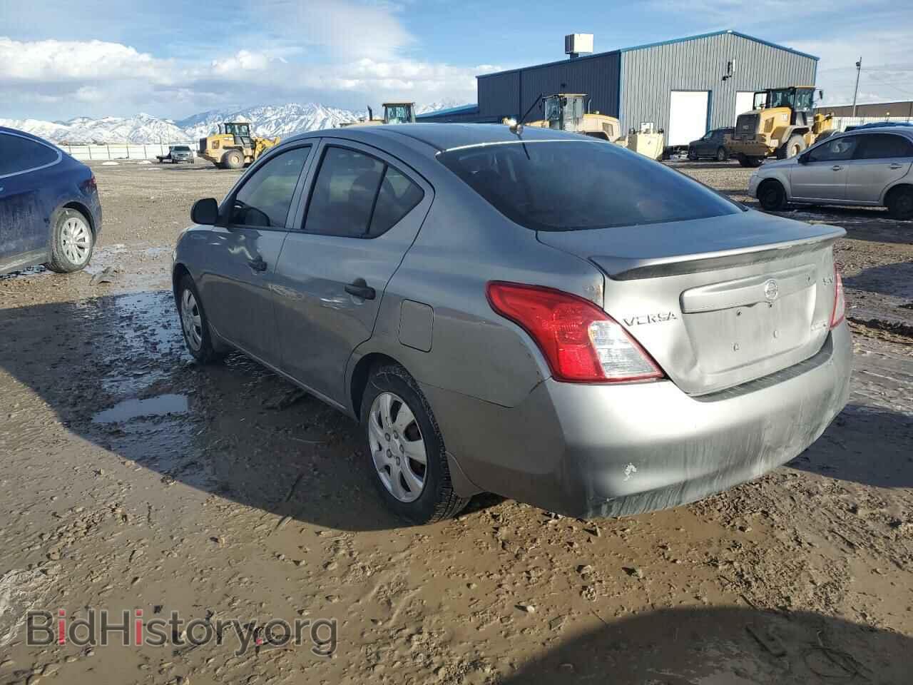 2012 NISSAN VERSA - VIN: 3N1CN7AP3CL834115 - Фото 2