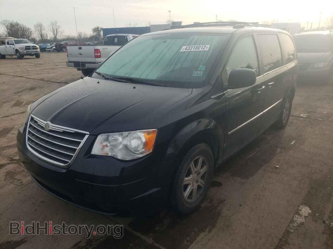 2010 CHRYSLER MINIVAN - VIN: 2A4RR5D11AR152674 - Фото 2