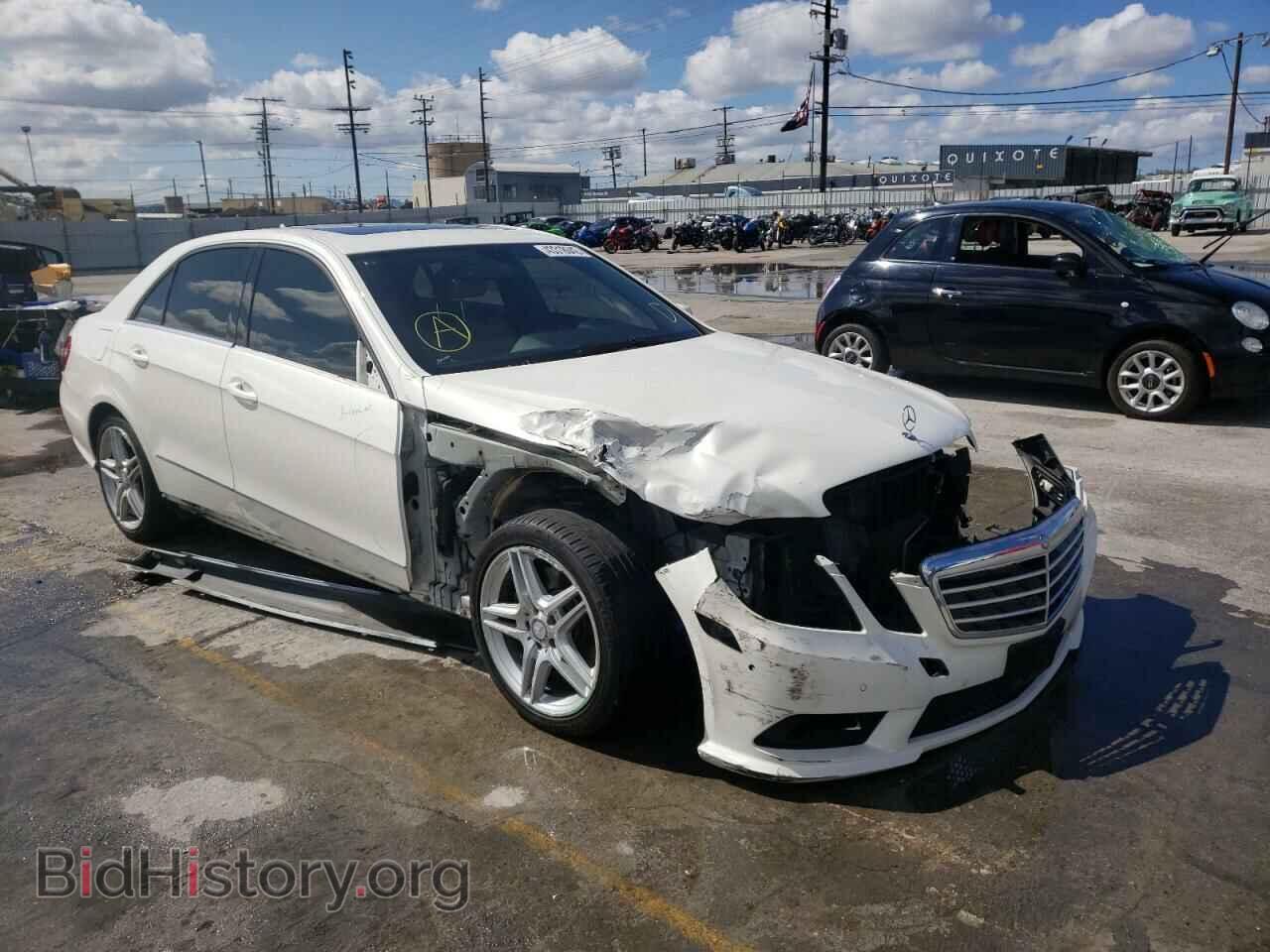 Фотография WDDHF5GBXBA372602 - MERCEDES-BENZ E-CLASS 2011