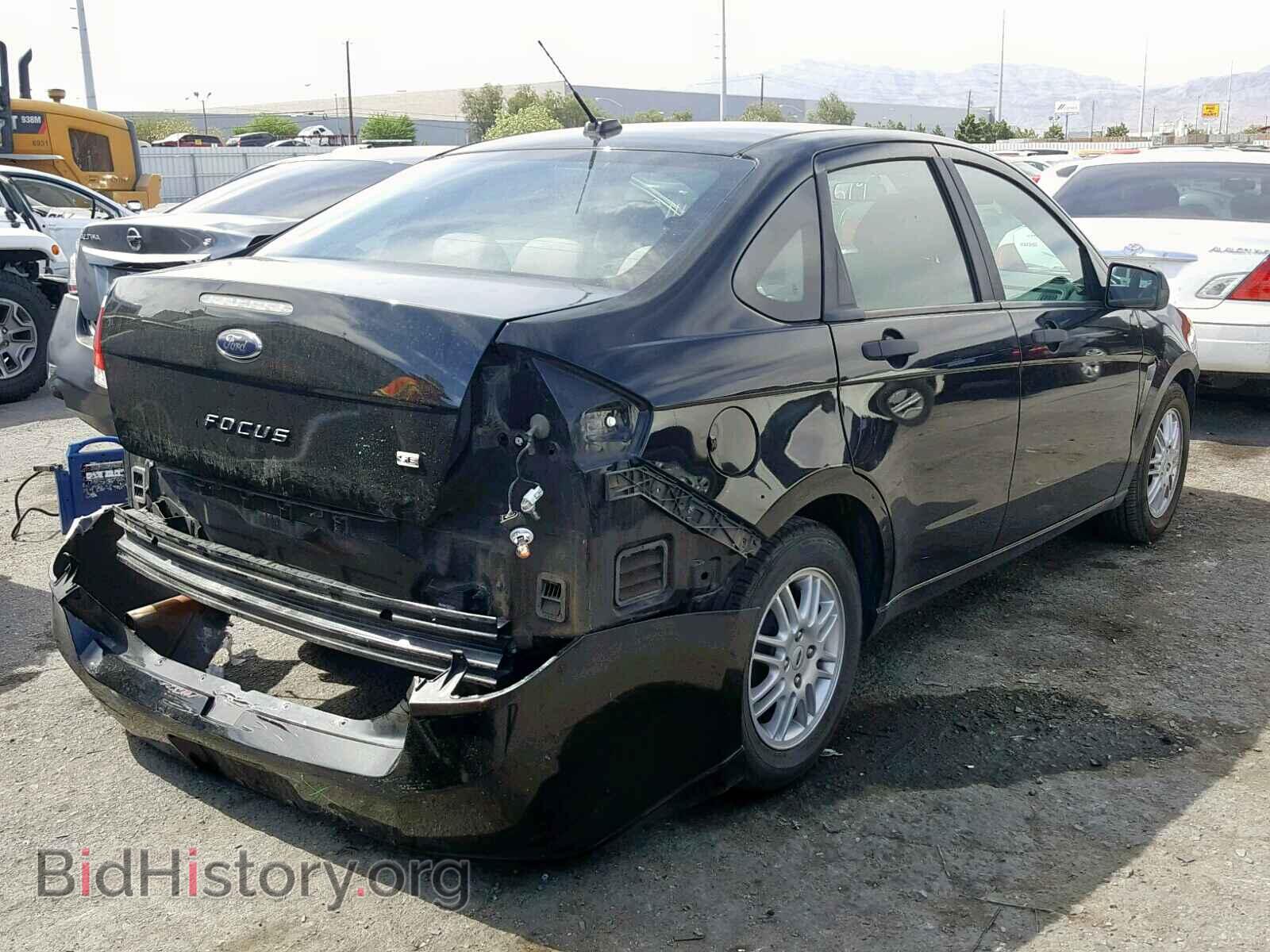 2011 FORD FOCUS SE - VIN: 1FAHP3FN6BW152163 - Photo 4
