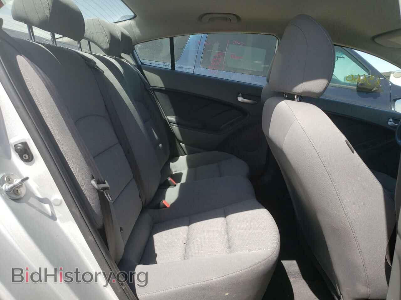2017 KIA FORTE - VIN: 3KPFK4A7XHE048597 - Фото 6