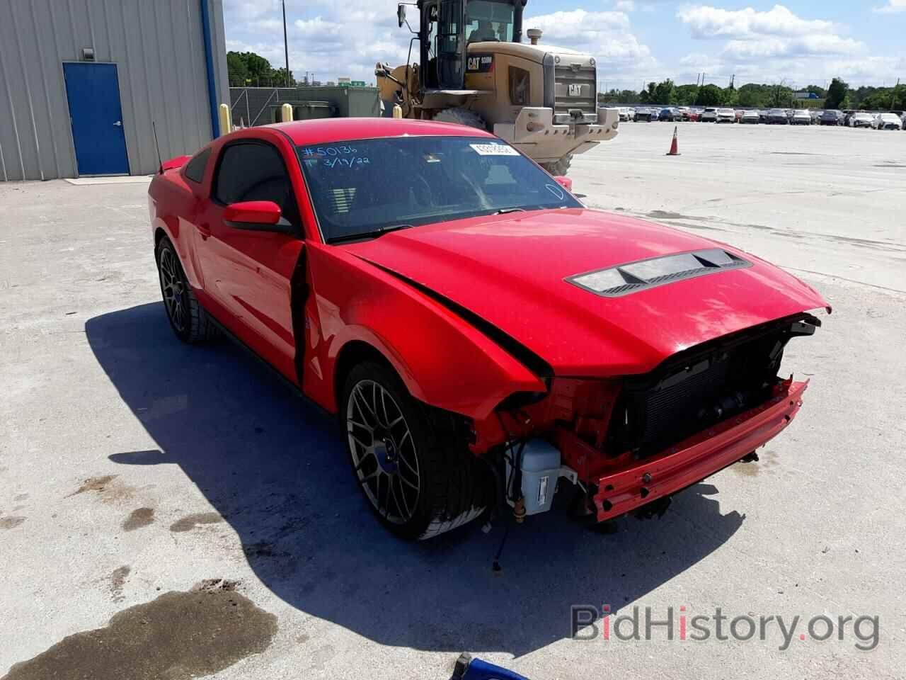 Photo 1ZVBP8JS7C5209243 - FORD MUSTANG 2012