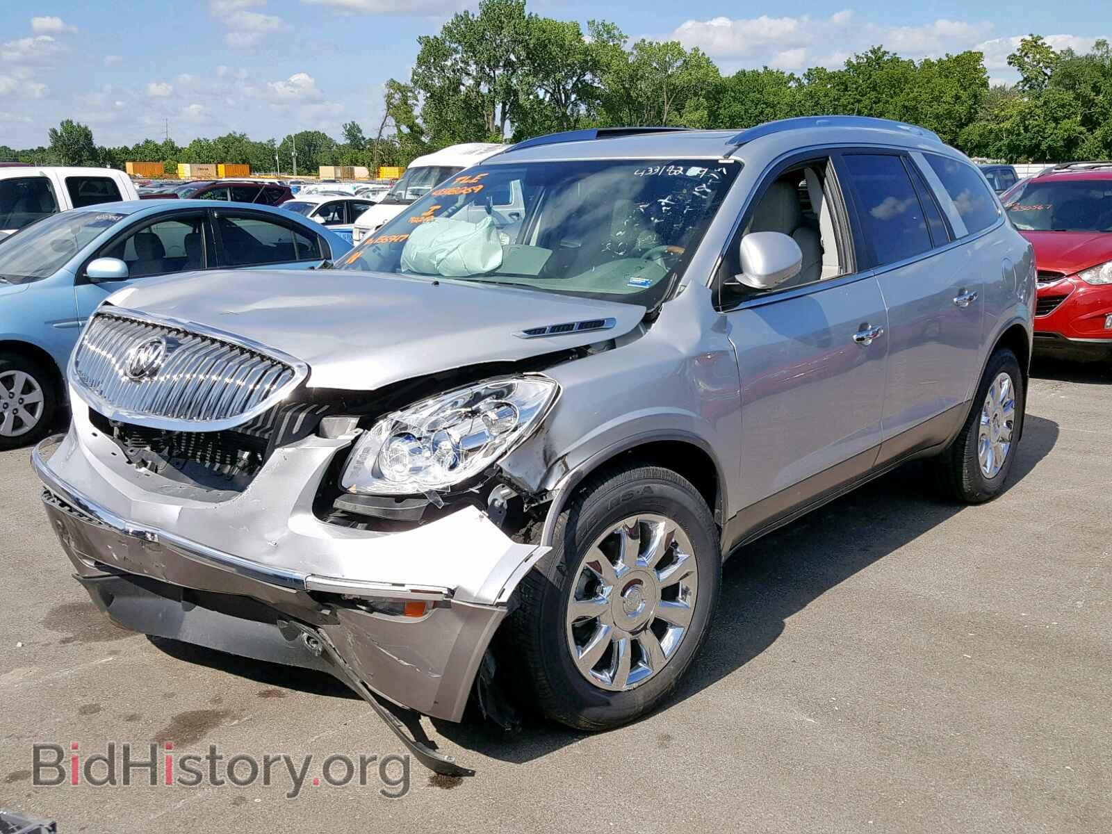 2011 BUICK ENCLAVE CX - VIN: 5GAKRBED0BJ156947 - Фото 2