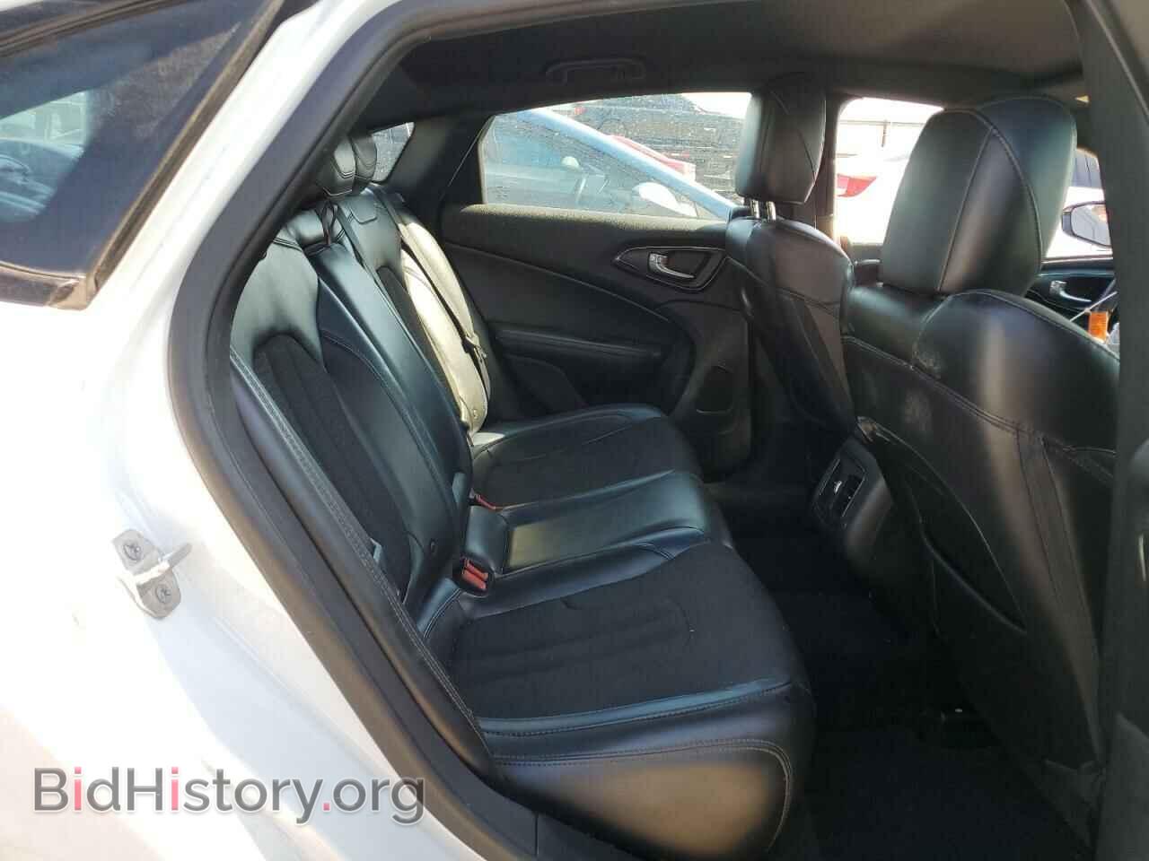 2015 CHRYSLER 200 - VIN: 1C3CCCBB2FN564270 - Фото 10