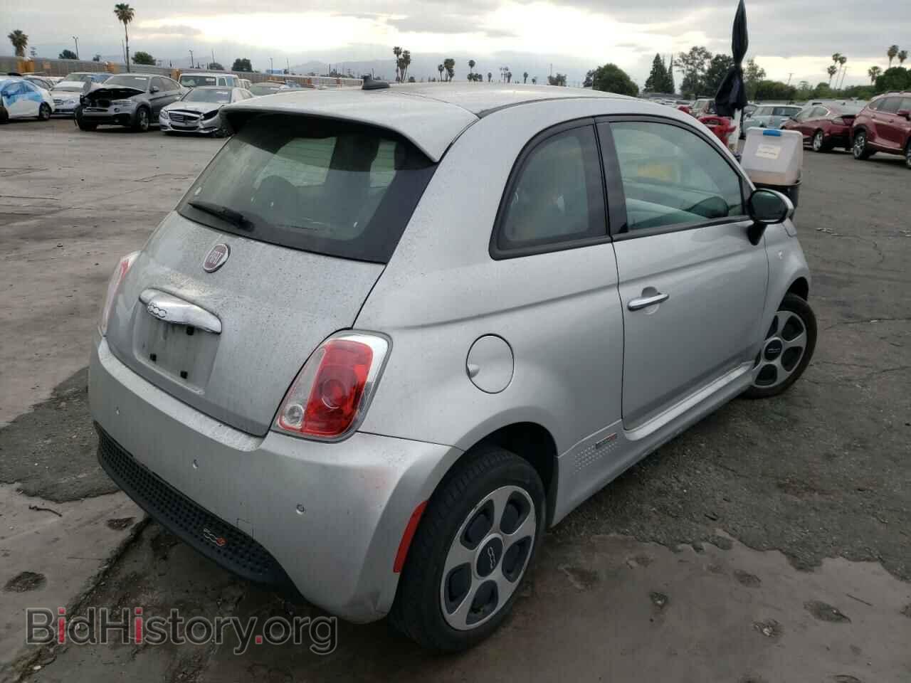 2014 FIAT 500 - VIN: 3C3CFFGE1ET266884 - Фото 4