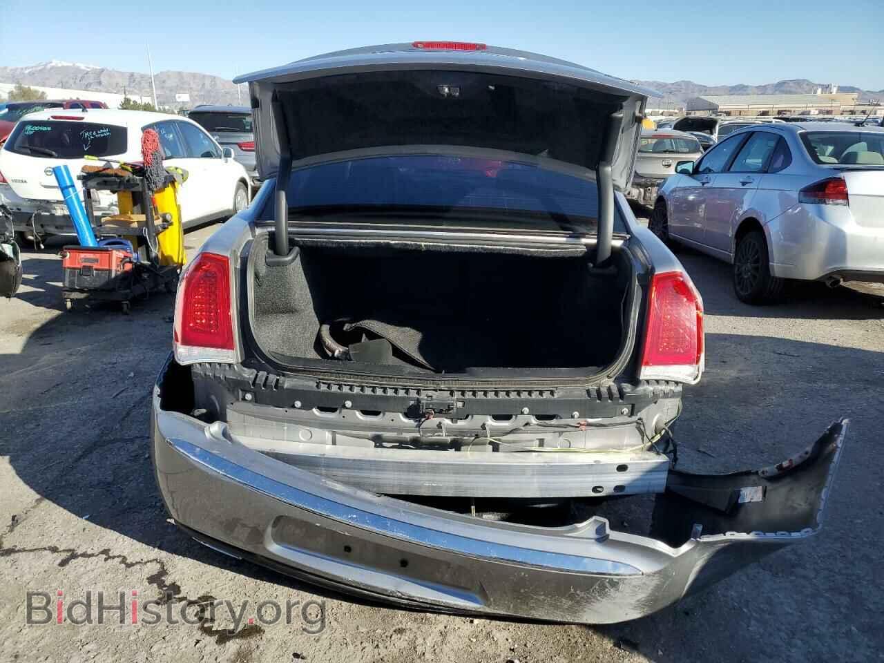2016 CHRYSLER 300 - VIN: 2C3CCAAG1GH230260 - Фото 6