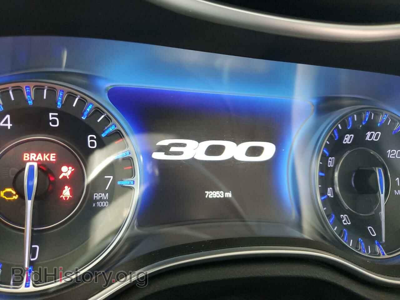 2019 CHRYSLER 300 - VIN: 2C3CCAEG9KH585986 - Фото 9