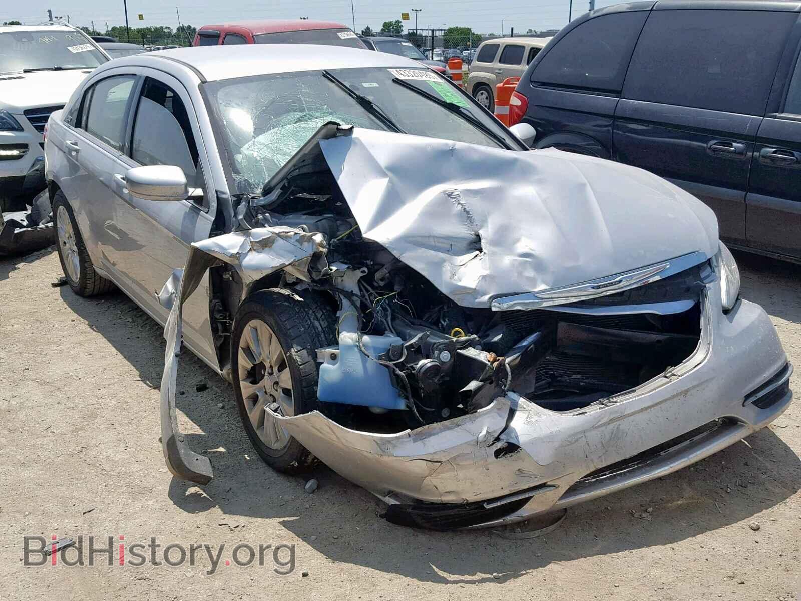 Photo 1C3CCBAB5CN223128 - CHRYSLER 200 2012