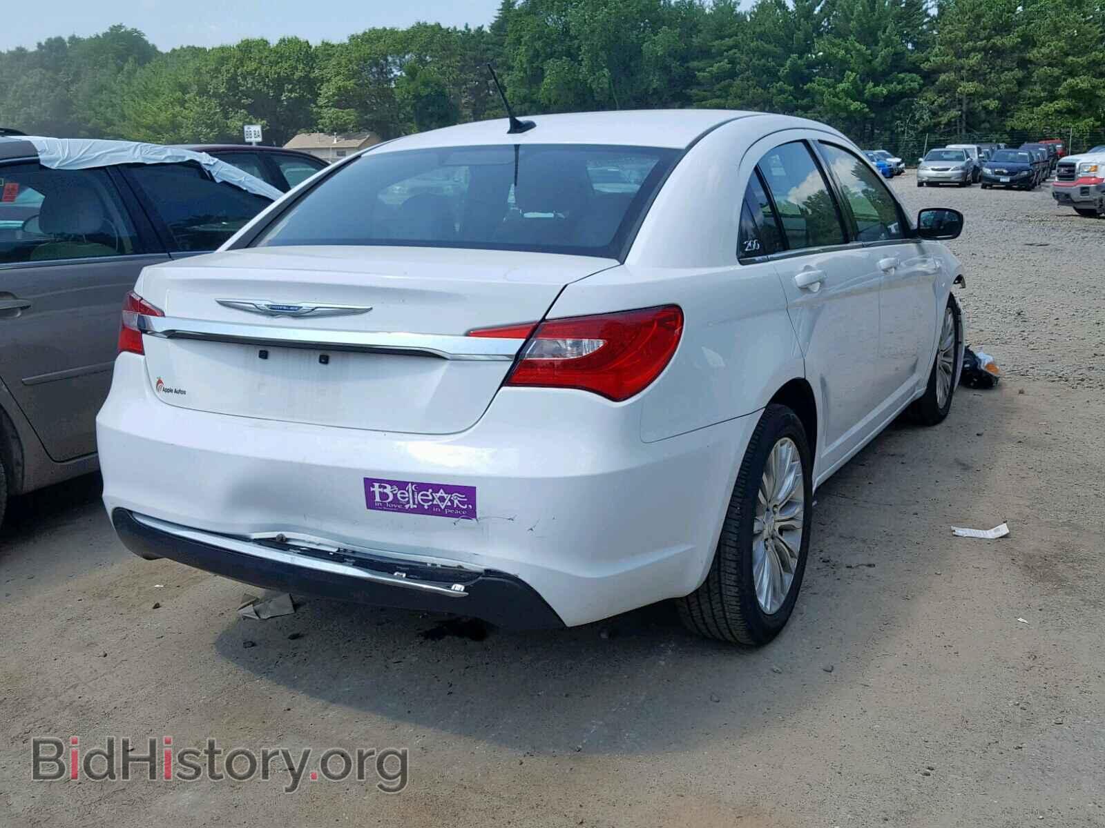 2013 CHRYSLER 200 - VIN: 1C3CCBAB2DN671814 - Фото 4
