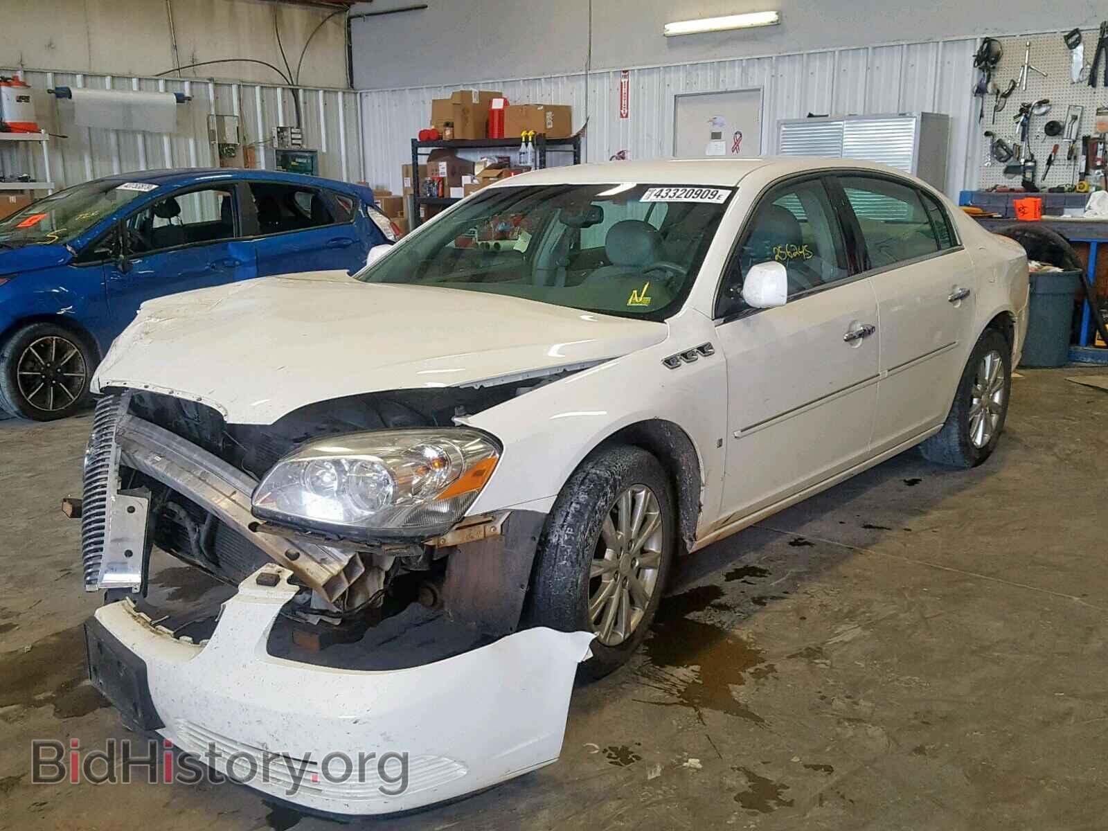 2009 BUICK LUCERNE - VIN: 1G4HD57M39U102021 - Photo 2