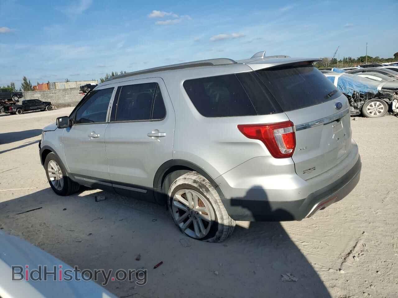 2017 FORD EXPLORER - VIN: 1FM5K7D82HGA41009 - Photo 2