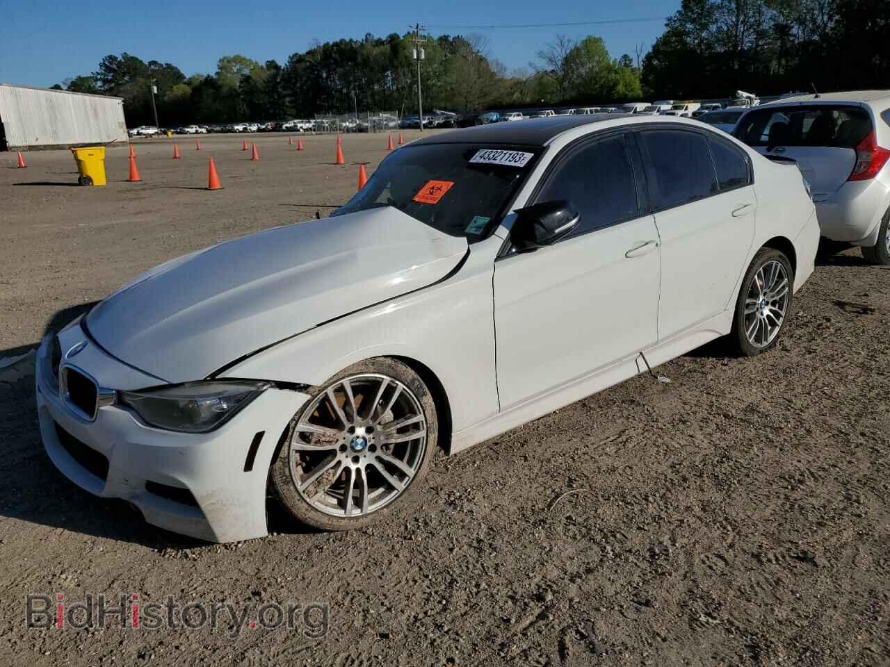 Photo WBA3A9C56DF476372 - BMW 3 SERIES 2013