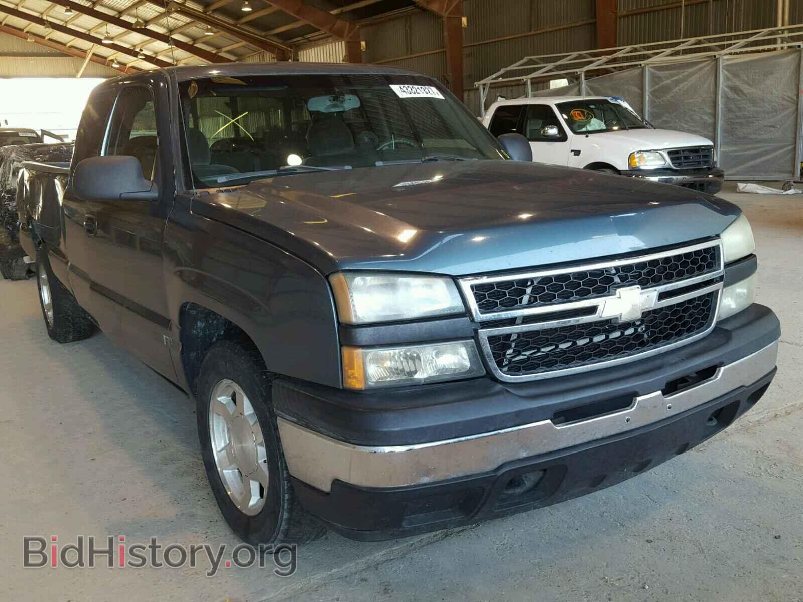 Фотография 1GCEC19XX6Z299889 - CHEVROLET SILVERADO 2006