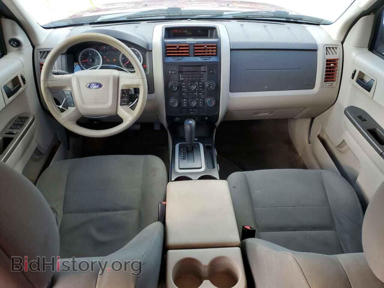 2010 FORD ESCAPE - VIN: 1FMCU0C70AKD02710 - Фото 8