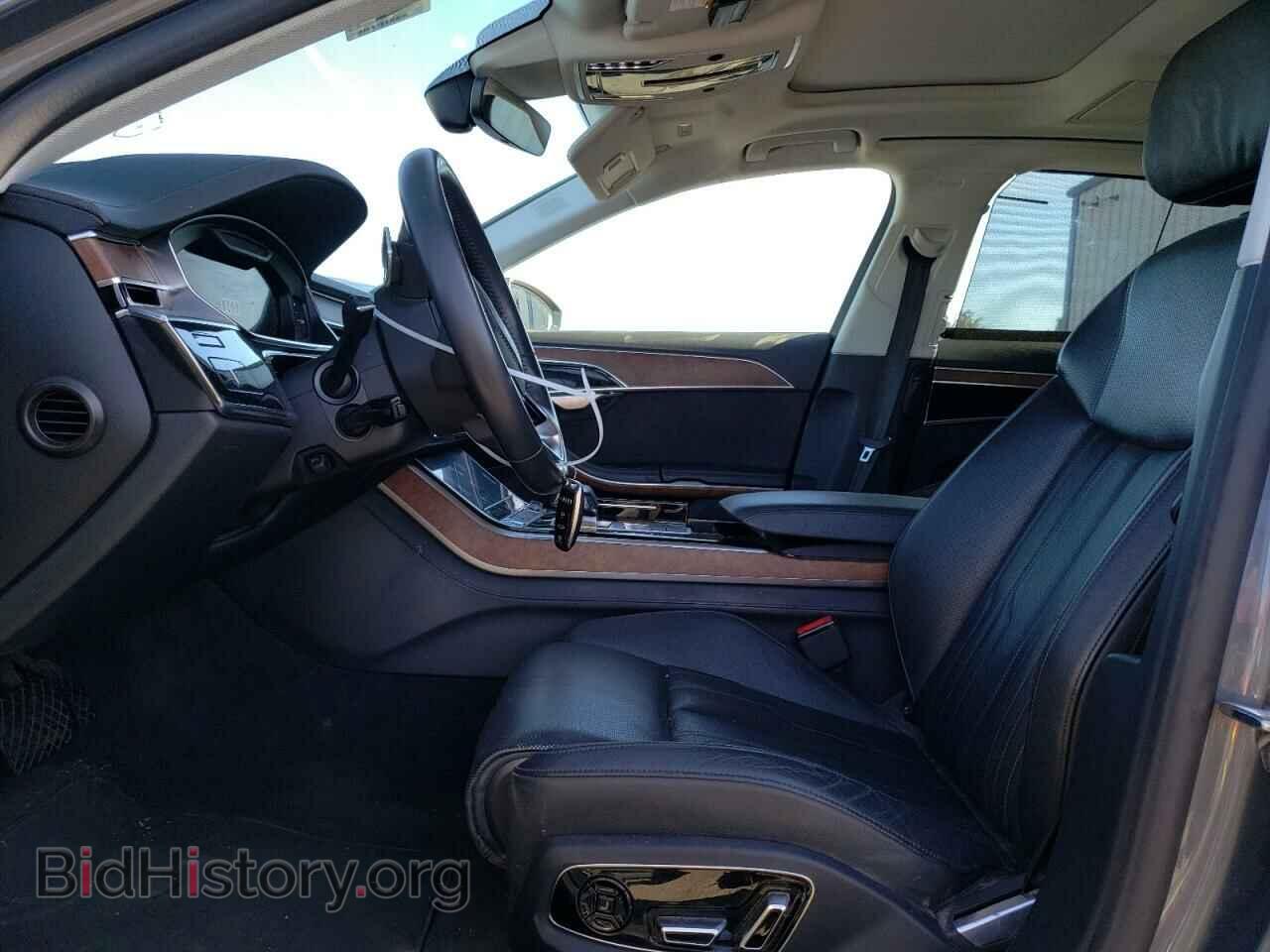 2019 AUDI A8 - VIN: WAU8DAF83KN008185 - Фото 7