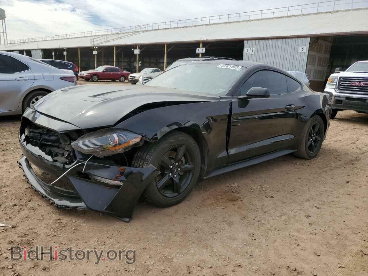 Photo 1FA6P8TH7J5163776 - FORD MUSTANG 2018