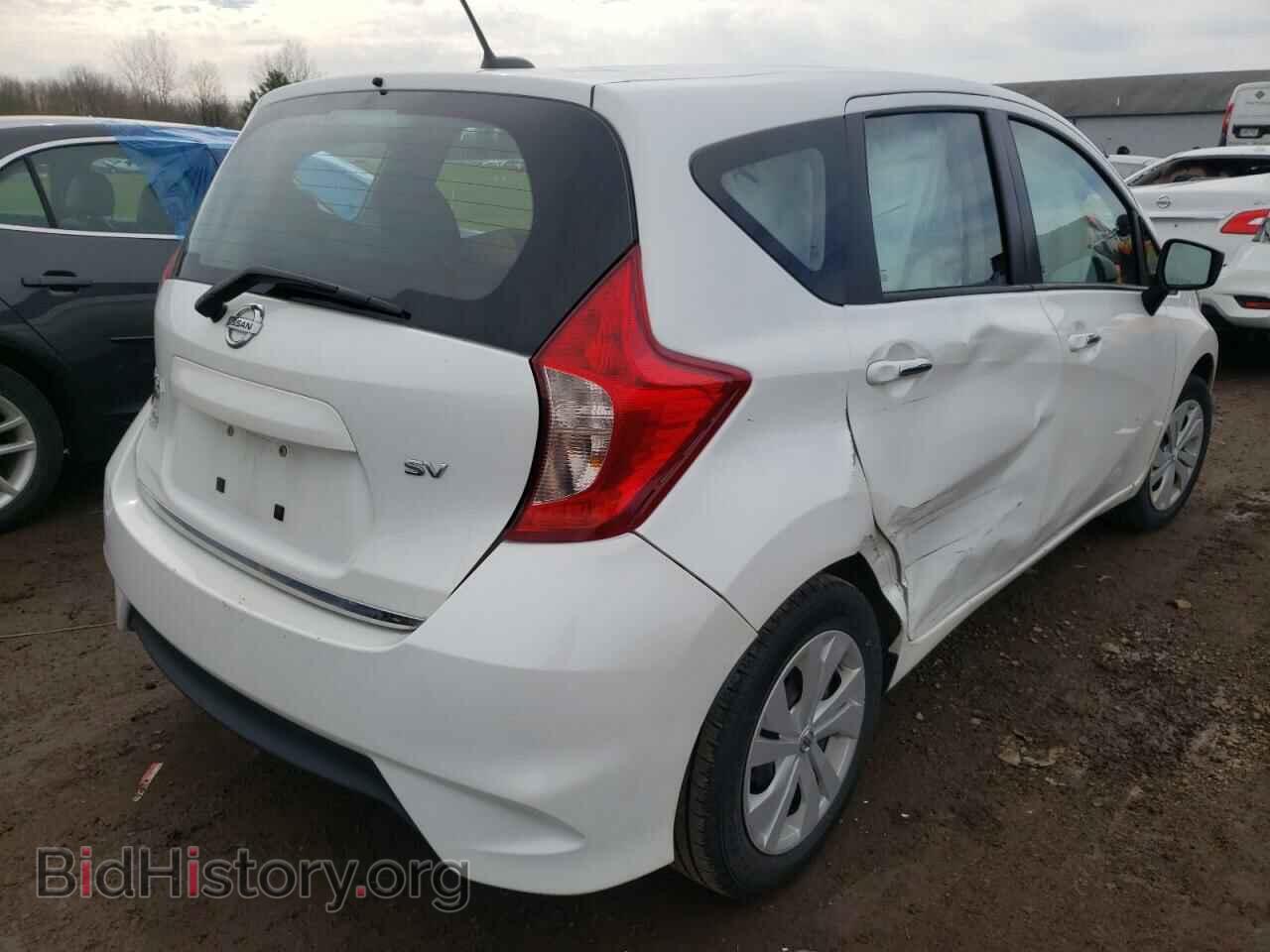 2017 NISSAN VERSA - VIN: 3N1CE2CP0HL363998 - Фото 4