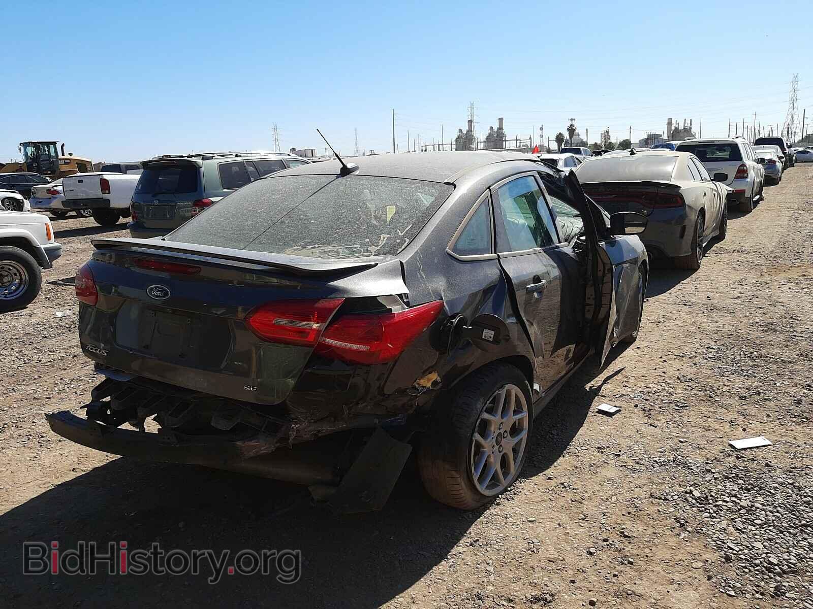 2015 FORD FOCUS - VIN: 1FADP3F22FL324541 - Photo 4