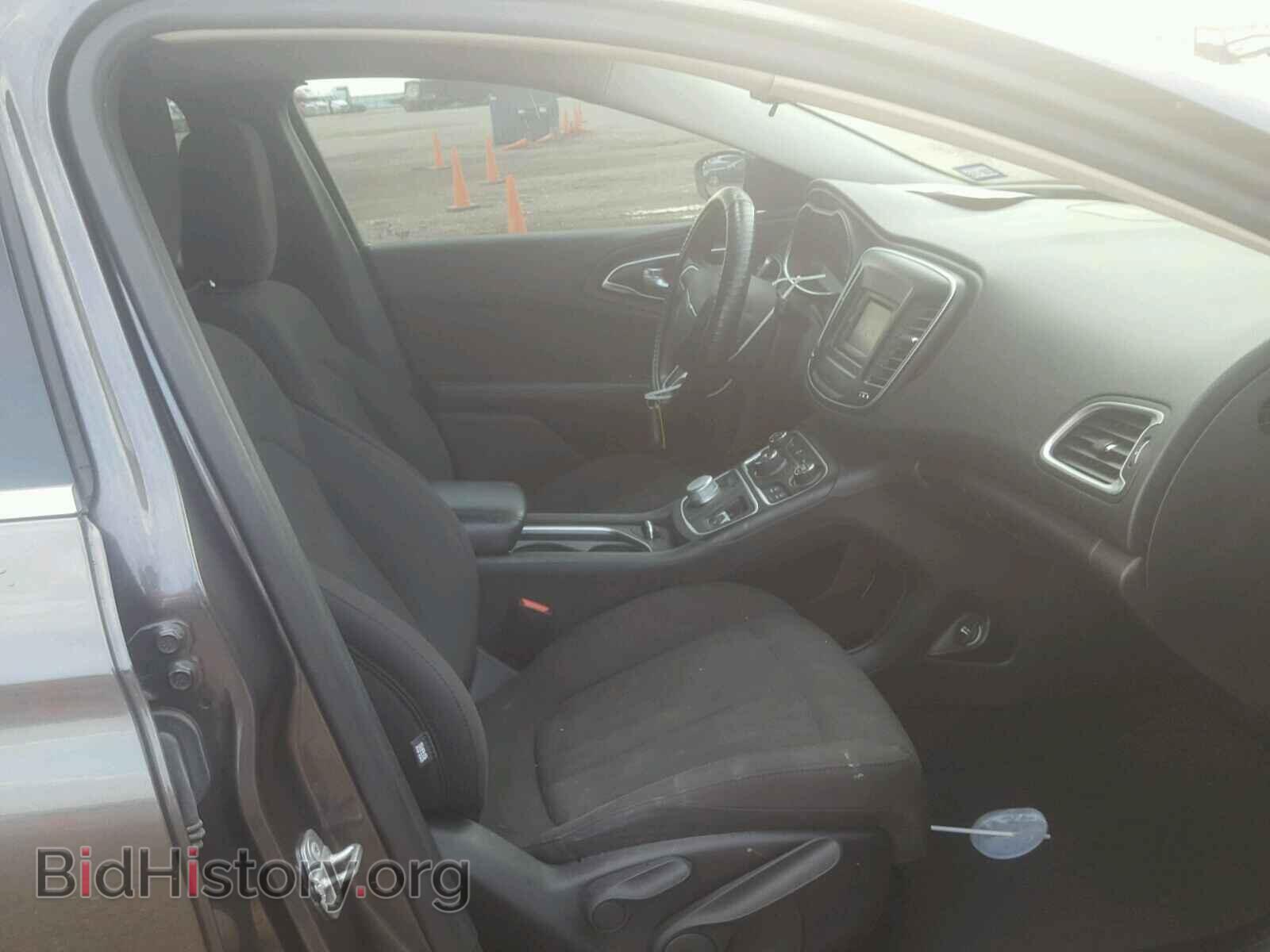 2015 CHRYSLER 200 - VIN: 1C3CCCAB3FN704375 - Photo 5