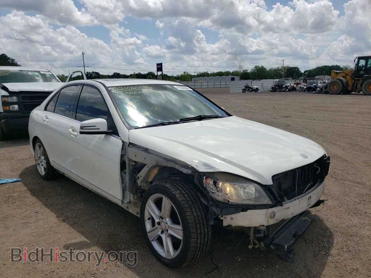 Photo WDDGF5EB9AR108575 - MERCEDES-BENZ C-CLASS 2010