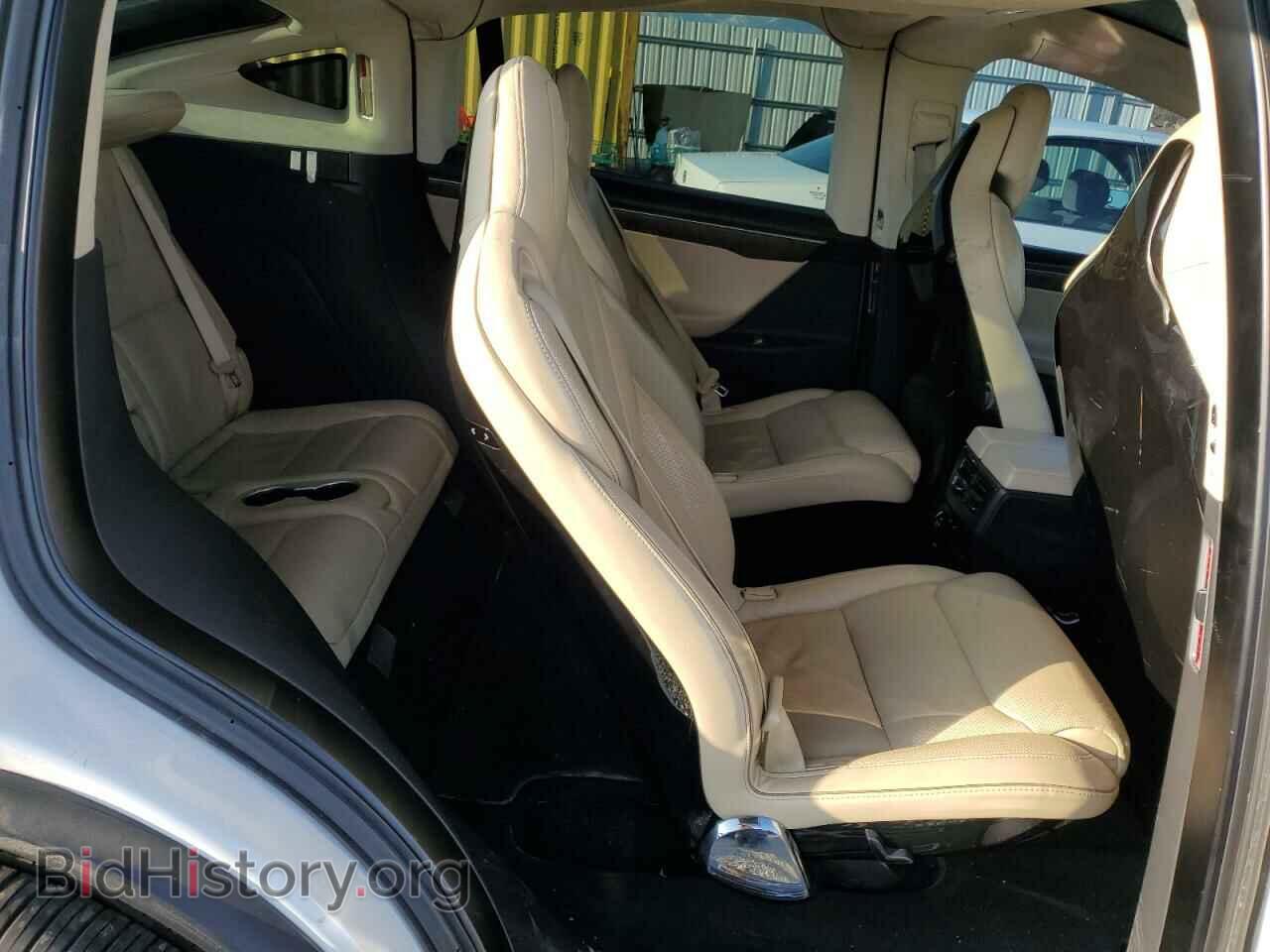 2016 TESLA MODEL X - VIN: 5YJXCBE28GF006734 - Photo 11