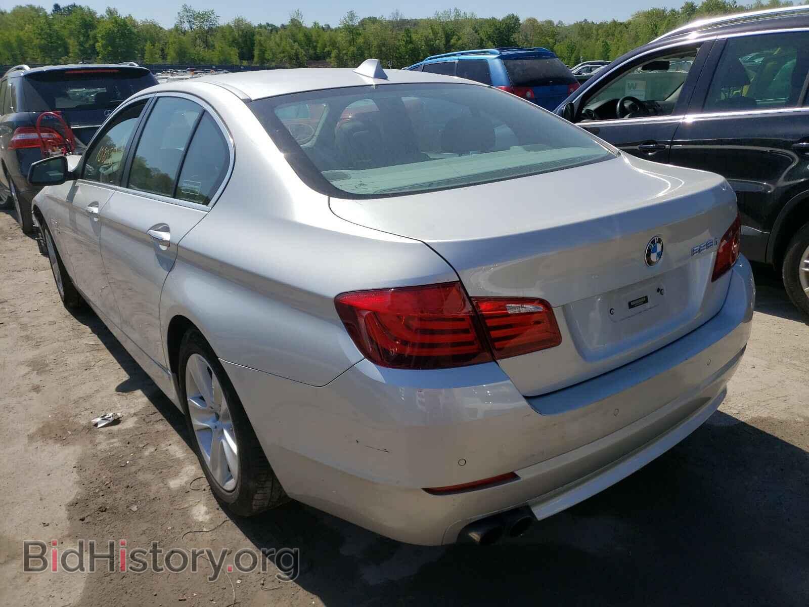 2012 BMW 5 SERIES - VIN: WBAXH5C56CDW03587 - Фото 3