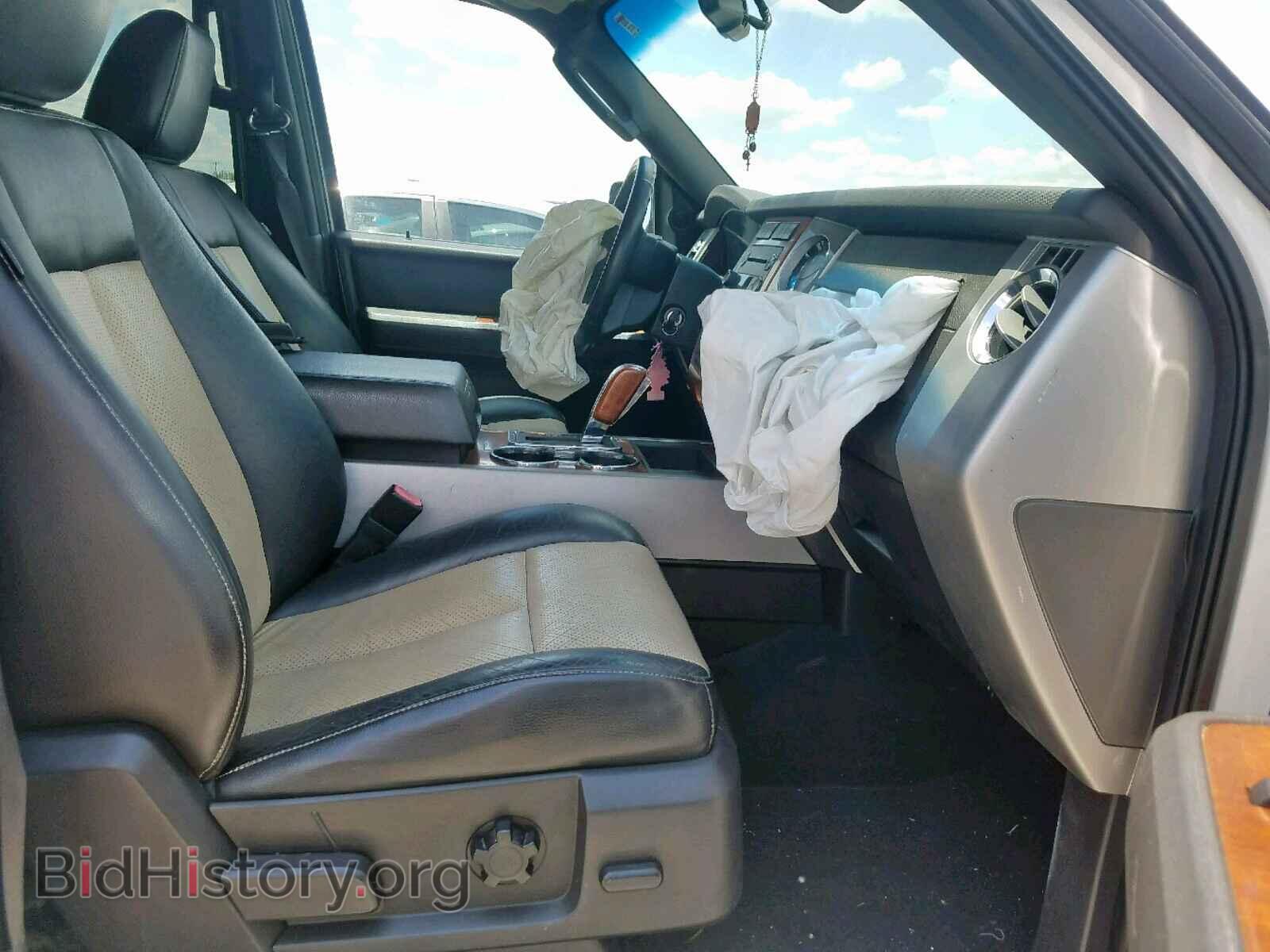 2010 FORD EXPEDITION - VIN: 1FMJU1H52AEB54739 - Фото 5