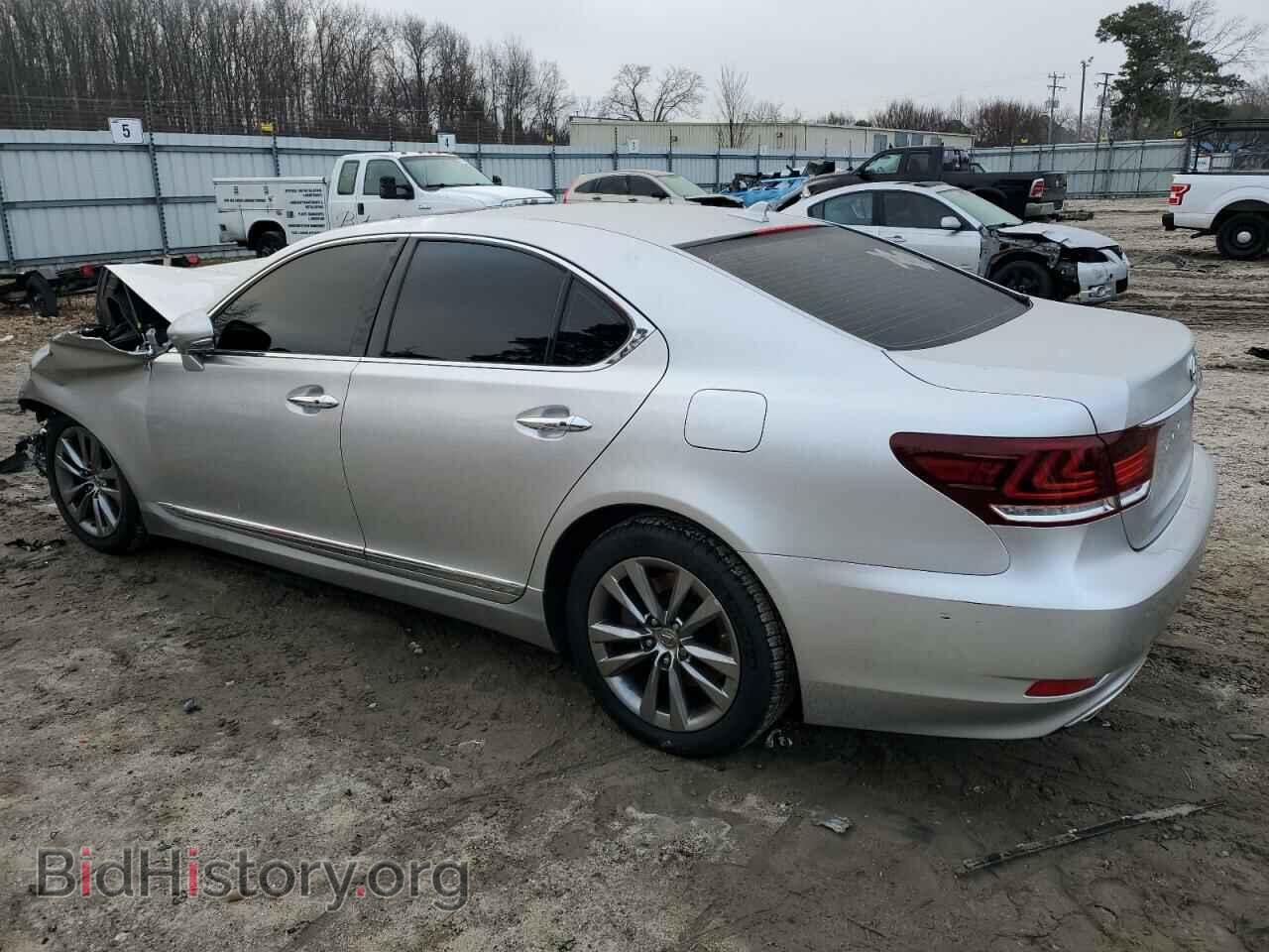 2013 LEXUS LS460 - VIN: JTHCL5EFXD5018821 - Photo 2
