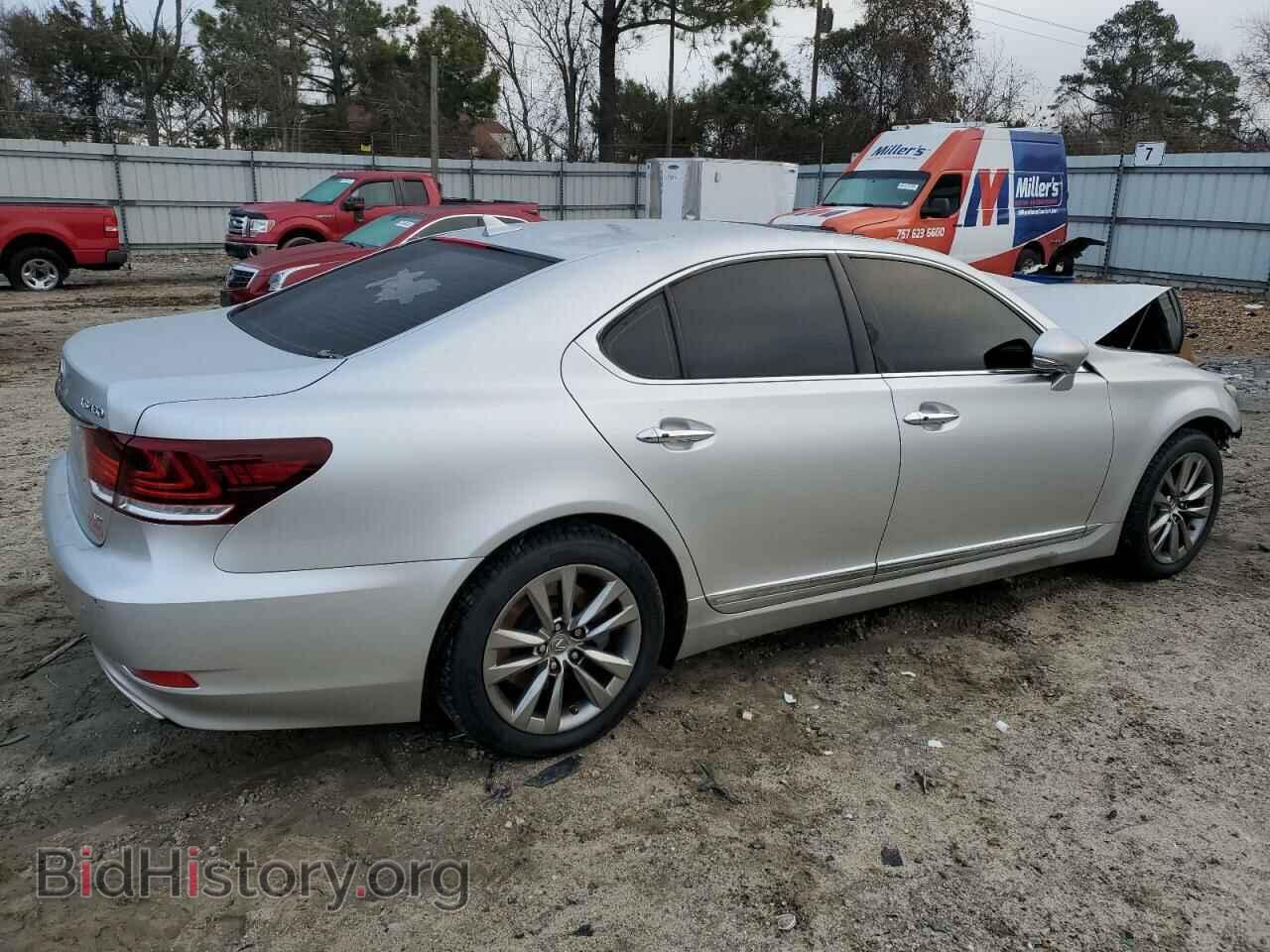 2013 LEXUS LS460 - VIN: JTHCL5EFXD5018821 - Photo 3
