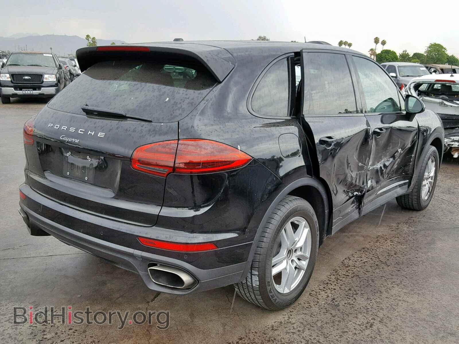 2016 PORSCHE CAYENNE - VIN: WP1AA2A22GLA11425 - Photo 4