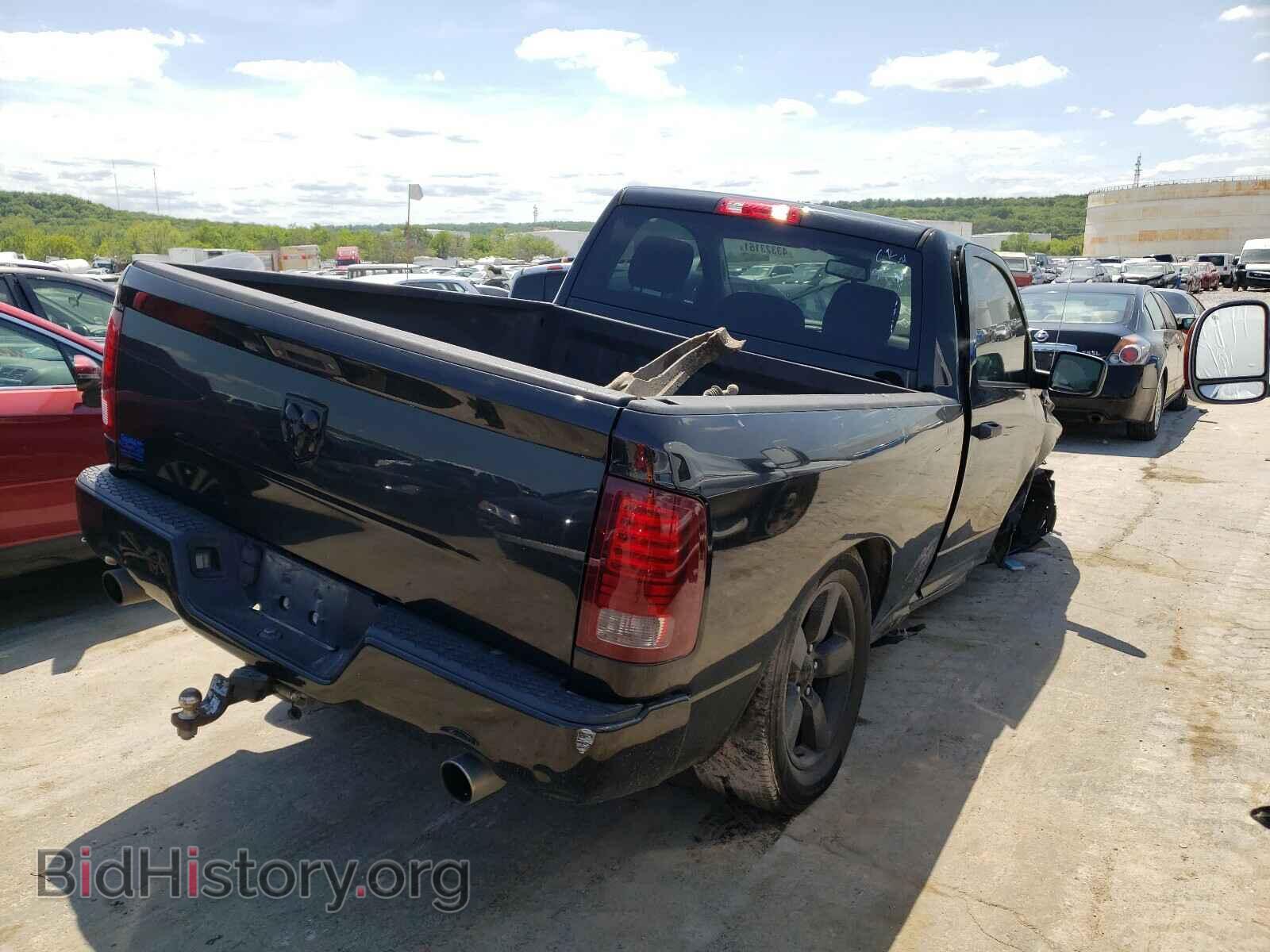 2015 RAM 1500 - VIN: 3C6JR6AT3FG618365 - Photo 4
