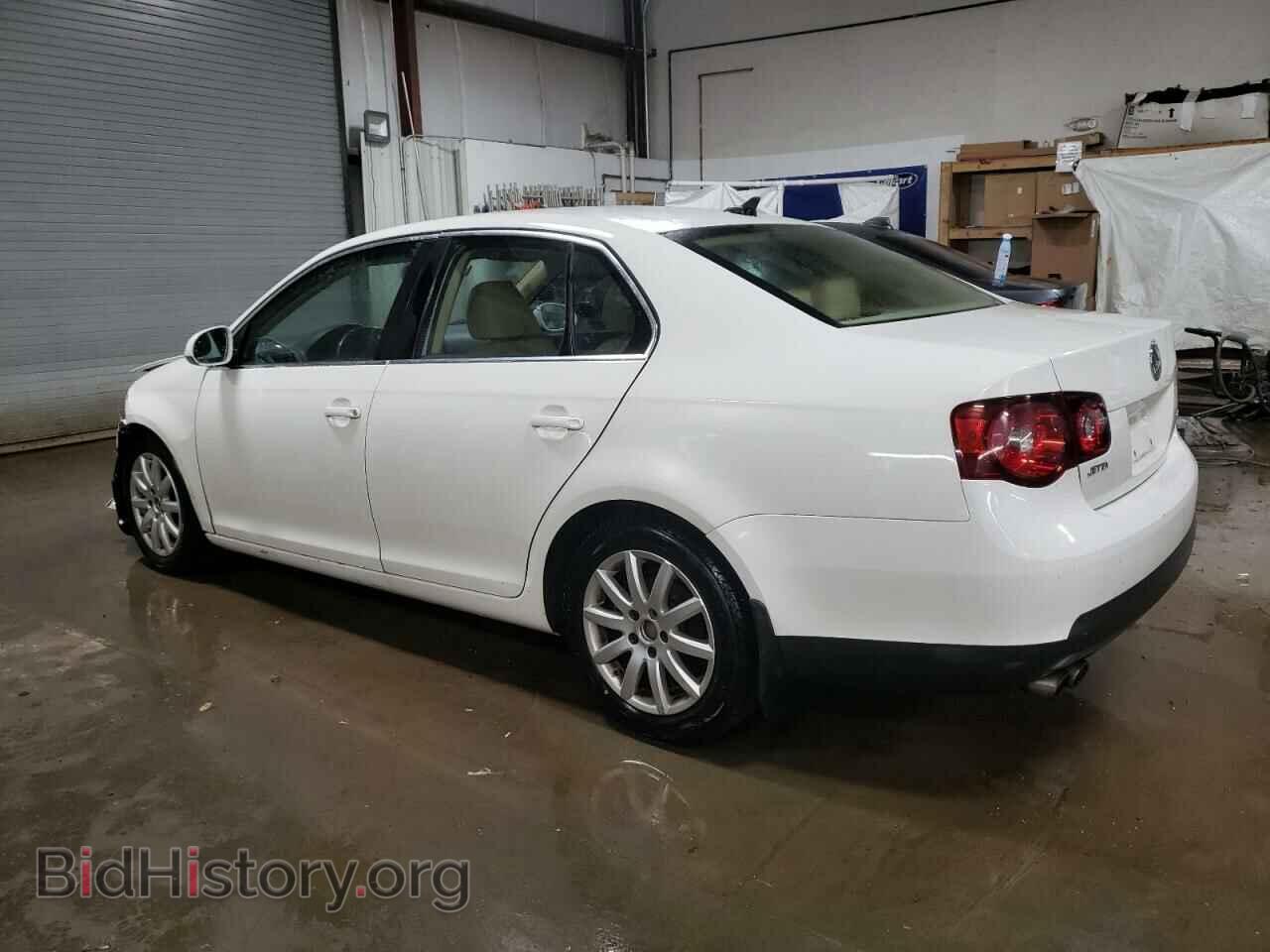 2009 VOLKSWAGEN JETTA - VIN: 3VWRM71K39M148154 - Фото 2