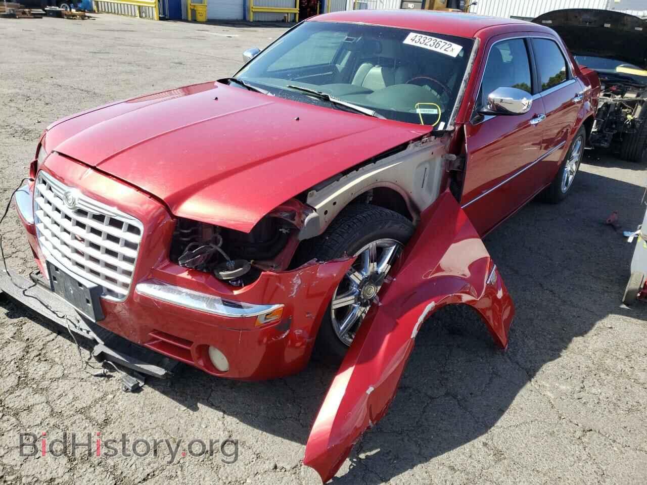 2007 CHRYSLER 300 - VIN: 2C3KA63H27H698132 - Фото 2