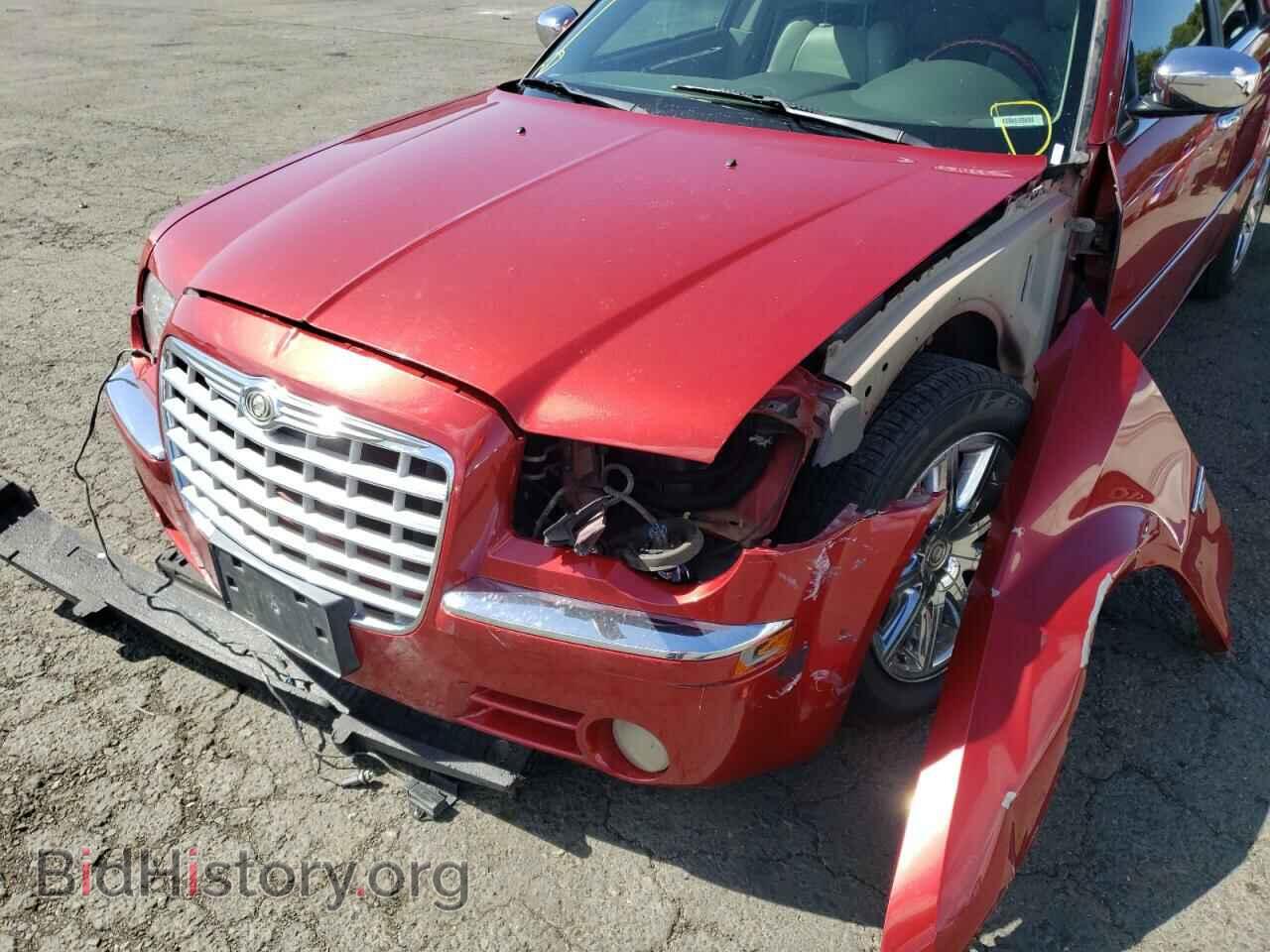 2007 CHRYSLER 300 - VIN: 2C3KA63H27H698132 - Фото 9