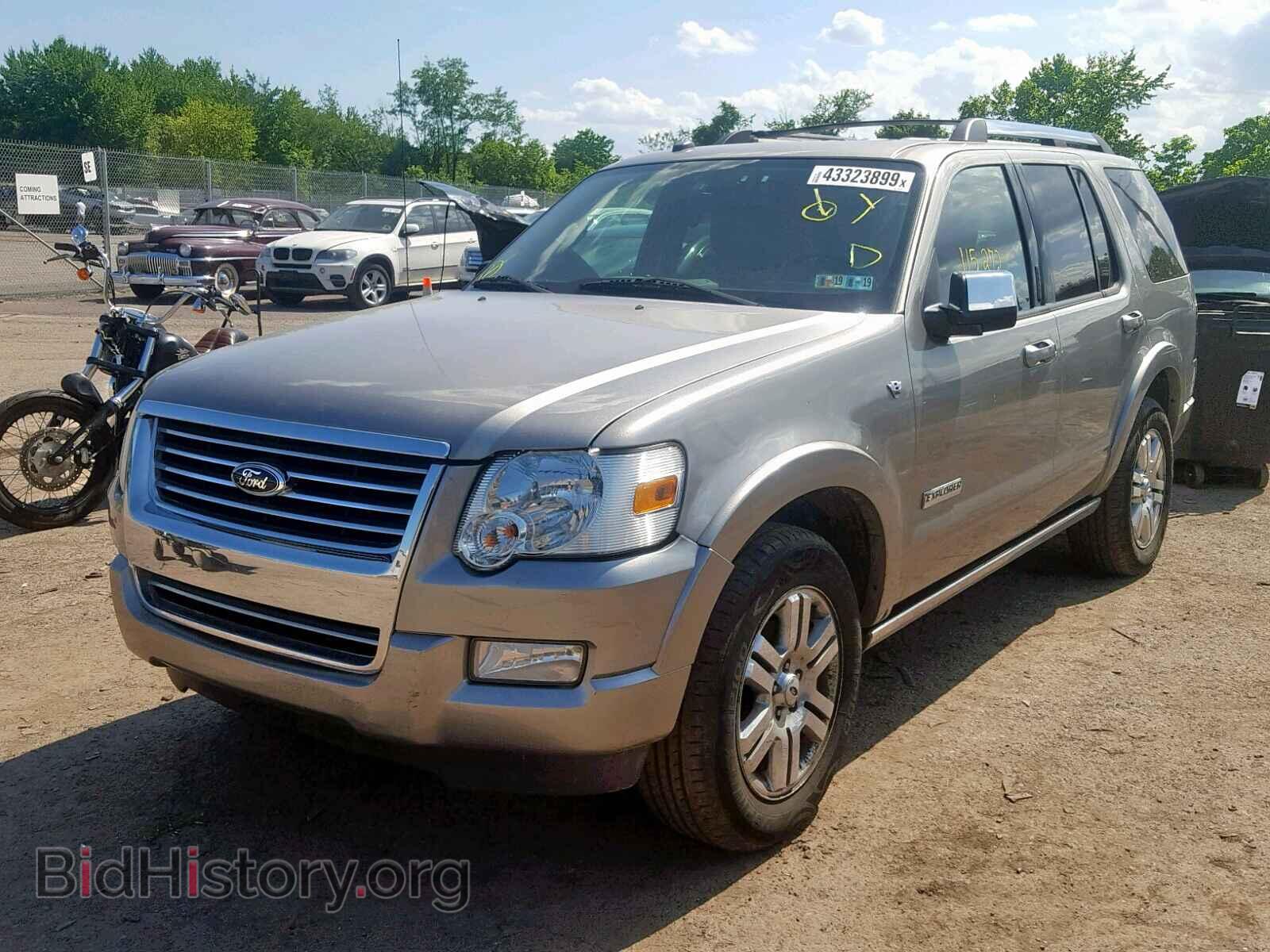 2008 FORD EXPLORER L - VIN: 1FMEU75838UA35715 - Фото 2
