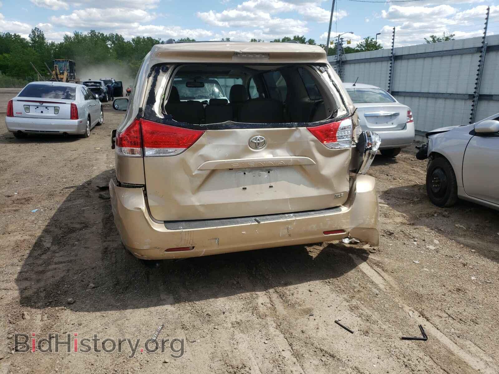 2012 TOYOTA SIENNA - VIN: 5TDYK3DC7CS267043 - Фото 9