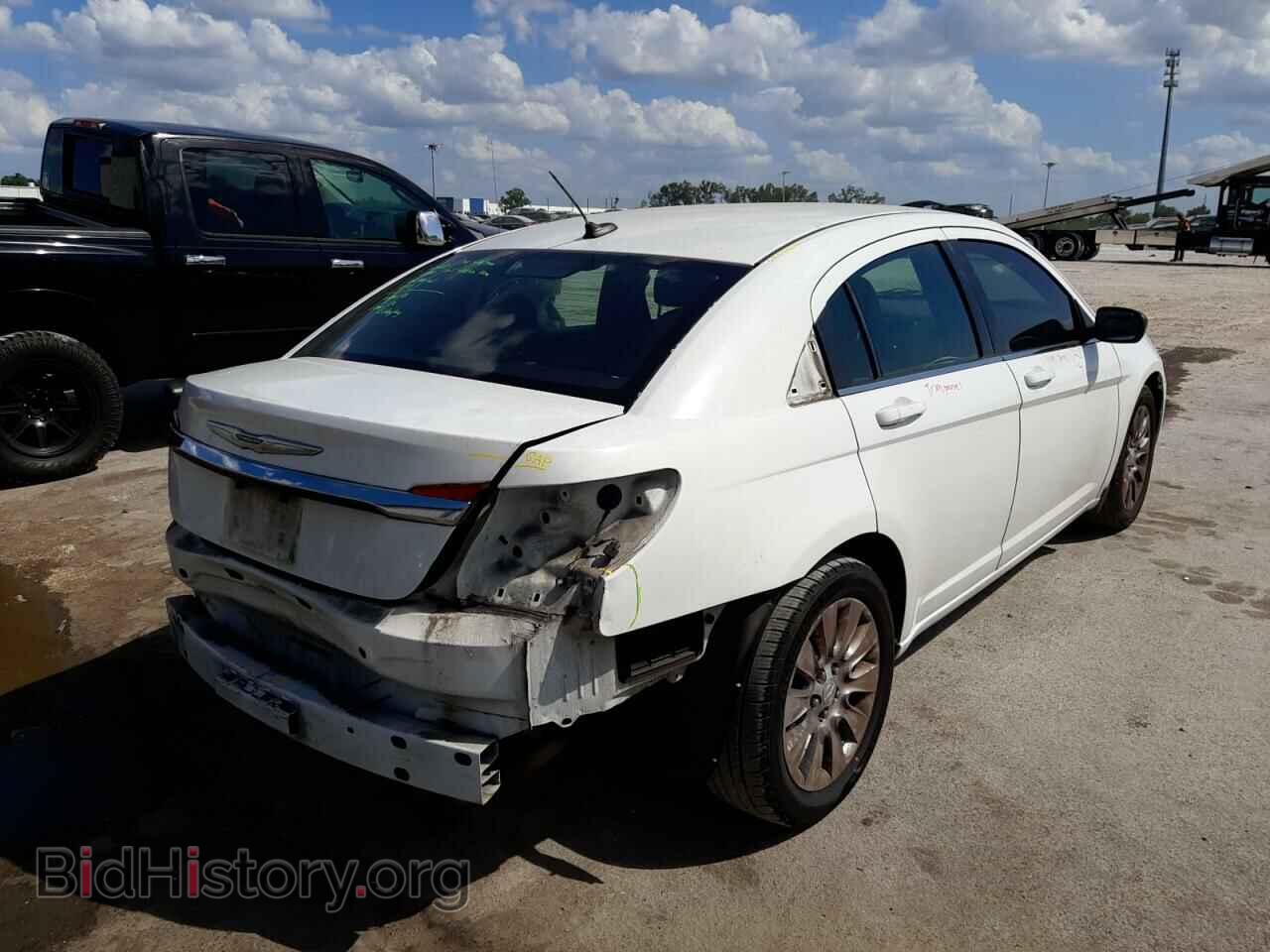 2014 CHRYSLER 200 - VIN: 1C3CCBABXEN143262 - Фото 4
