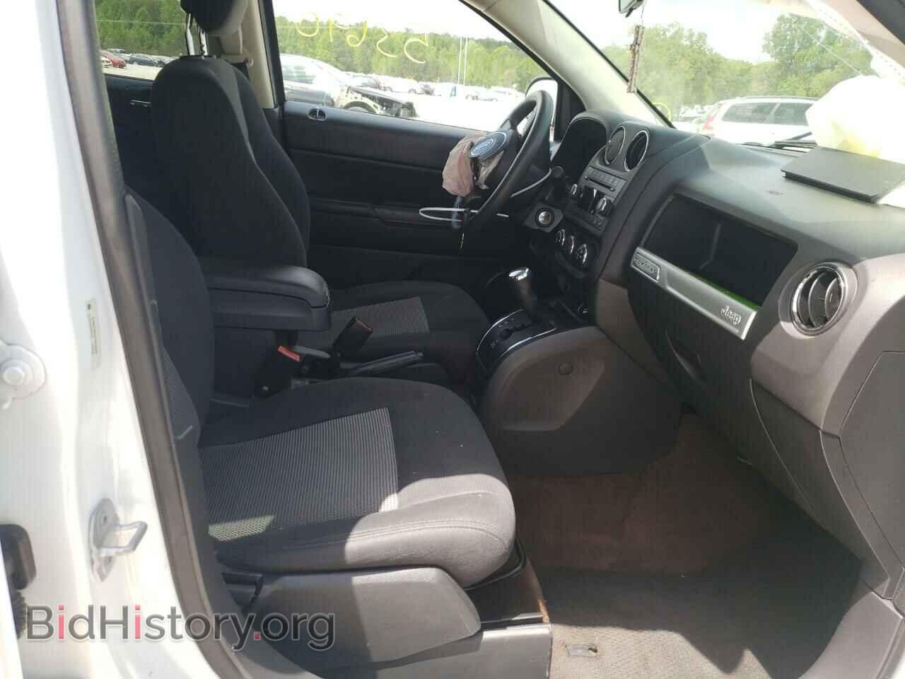 2014 JEEP COMPASS - VIN: 1C4NJCBA2ED843806 - Фото 5
