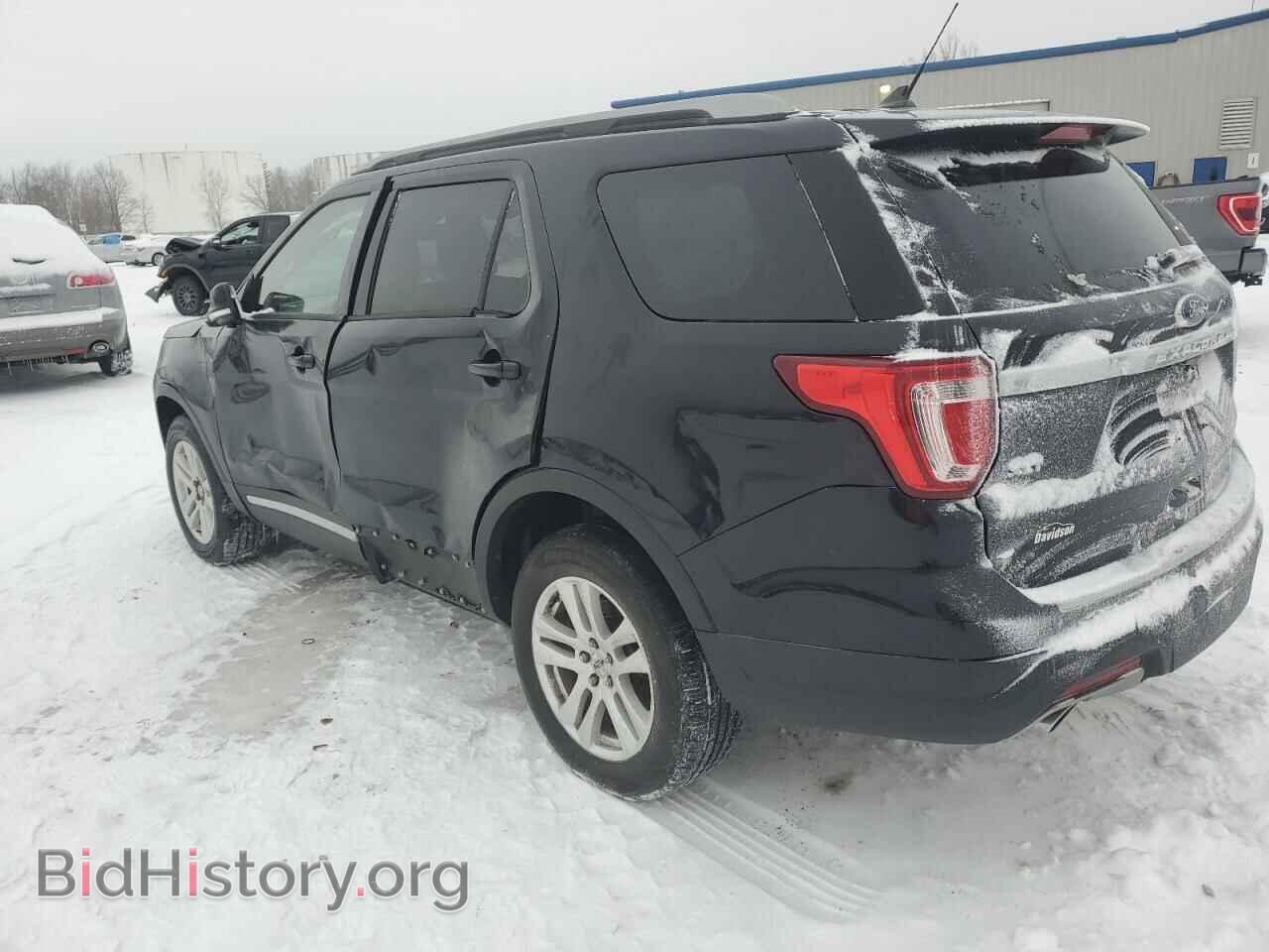2018 FORD EXPLORER - VIN: 1FM5K8D82JGC79602 - Фото 2