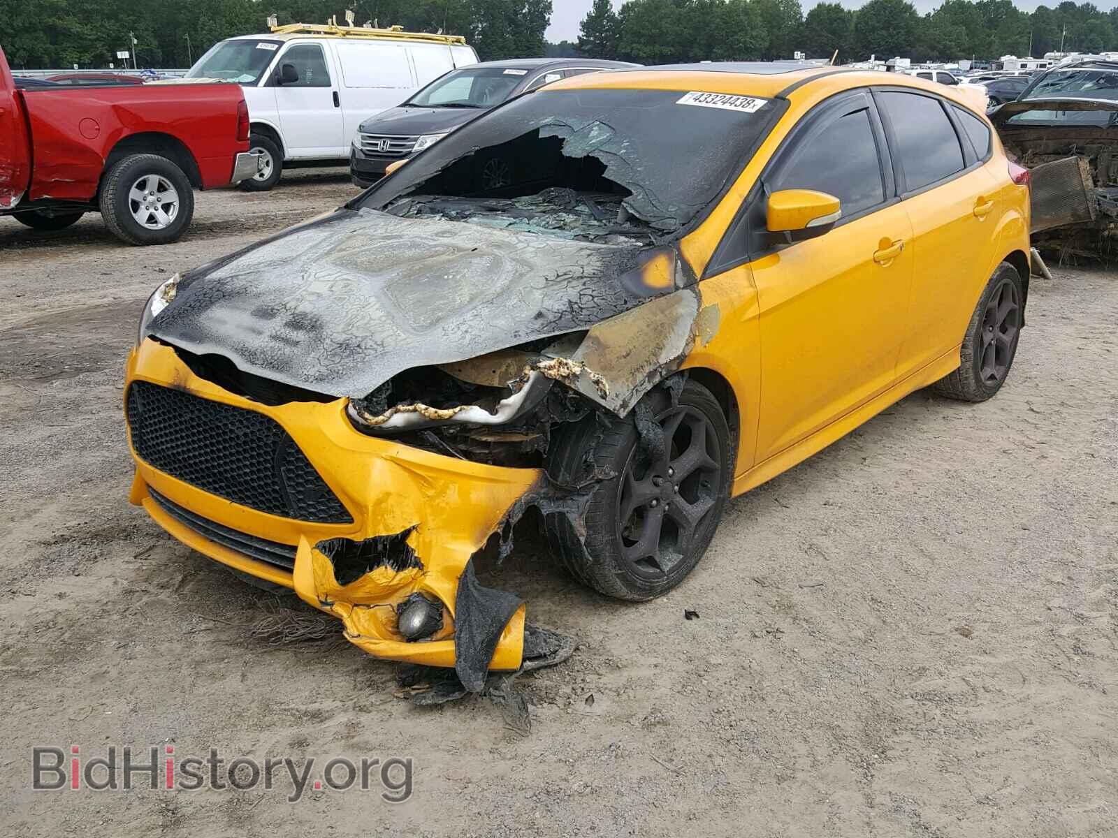 2013 FORD FOCUS - VIN: 1FADP3L96DL142369 - Фото 2