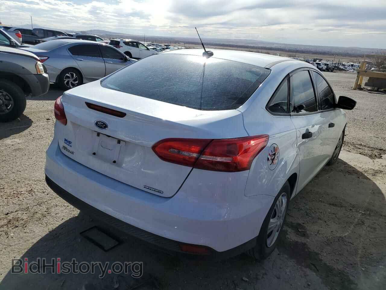 2016 FORD FOCUS - VIN: 1FADP3E21GL297416 - Фото 3