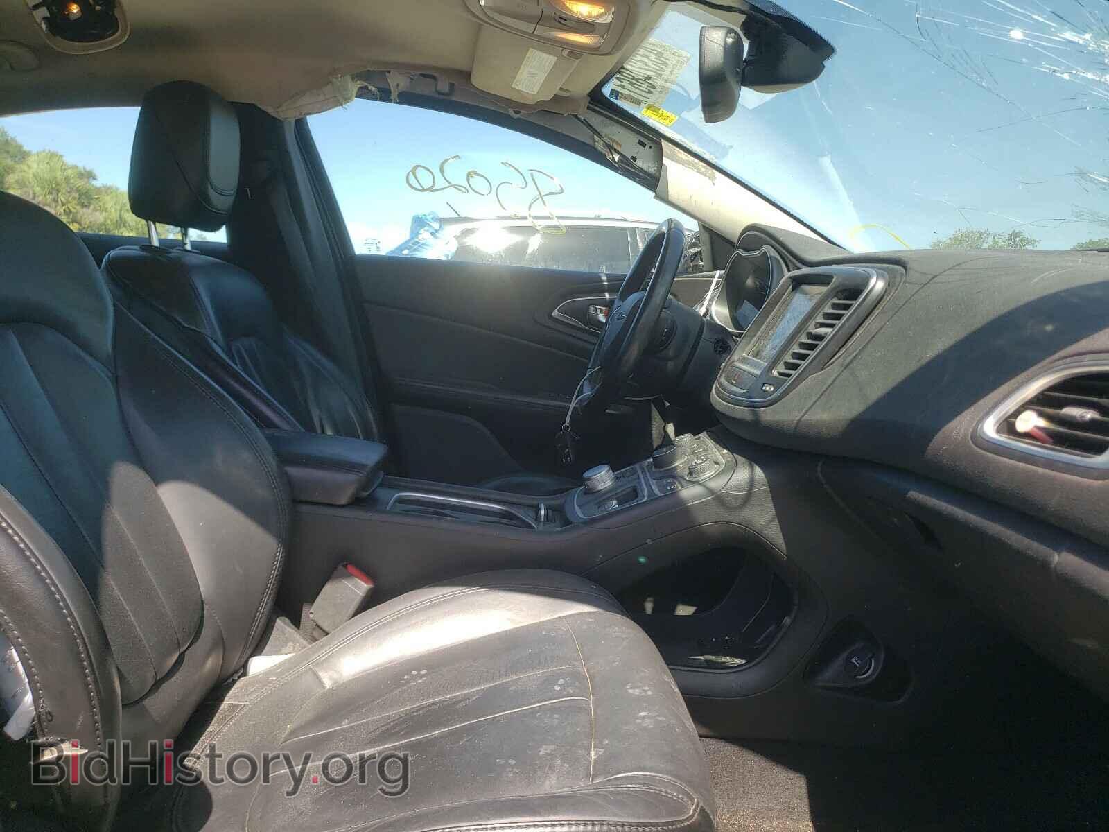 2017 CHRYSLER 200 - VIN: 1C3CCCAB7HN506000 - Фото 5