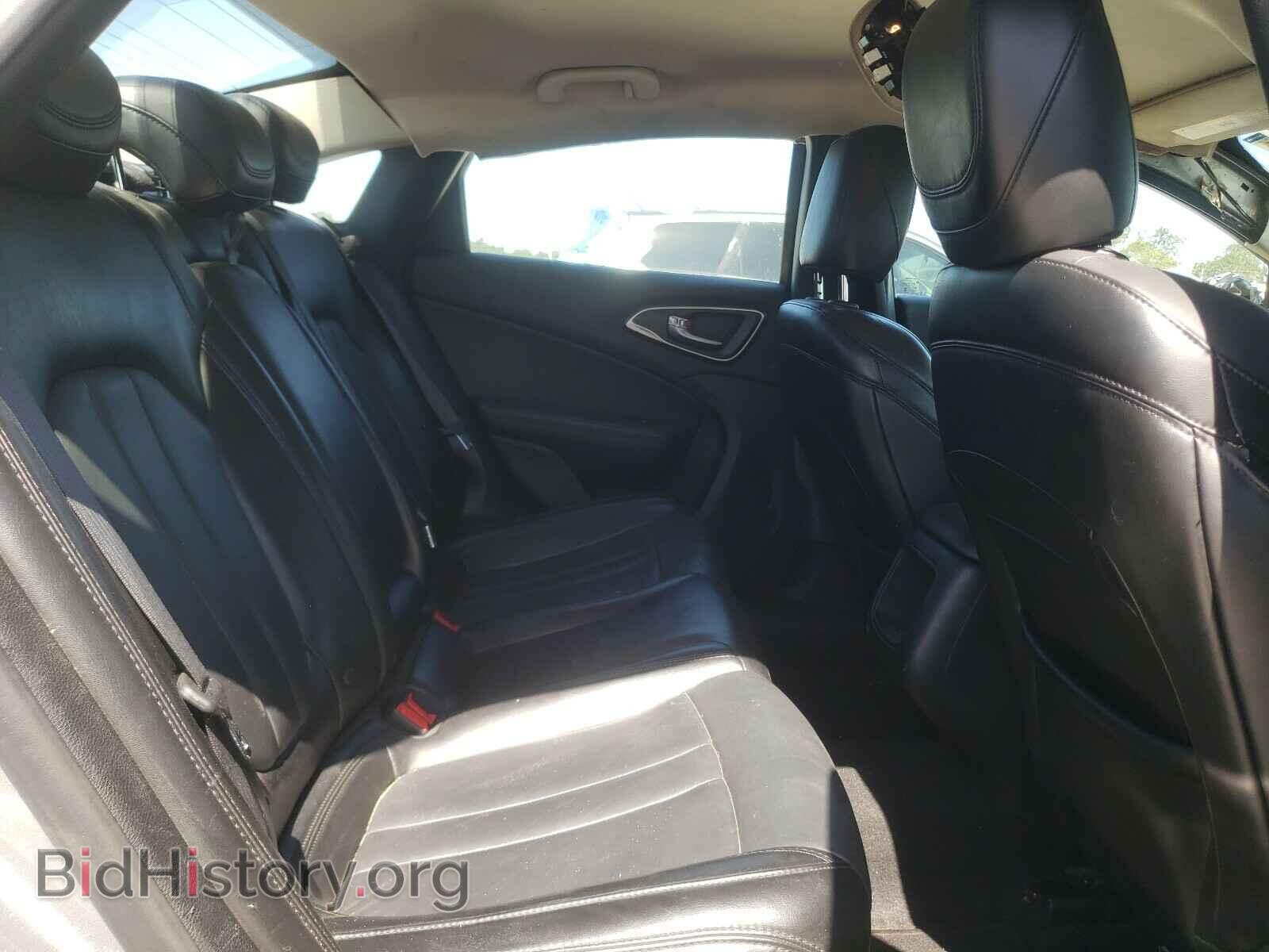 2017 CHRYSLER 200 - VIN: 1C3CCCAB7HN506000 - Фото 6