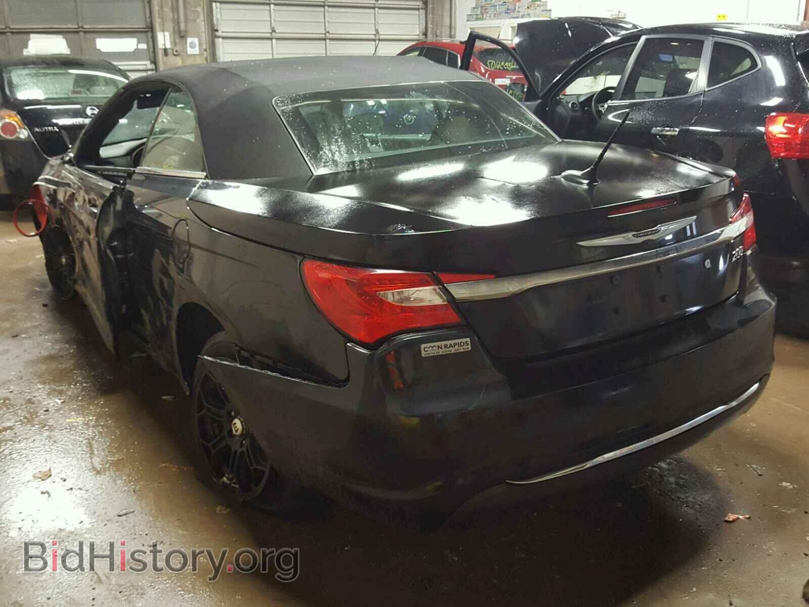2011 CHRYSLER 200 - VIN: 1C3BC2EB3BN586127 - Фото 3