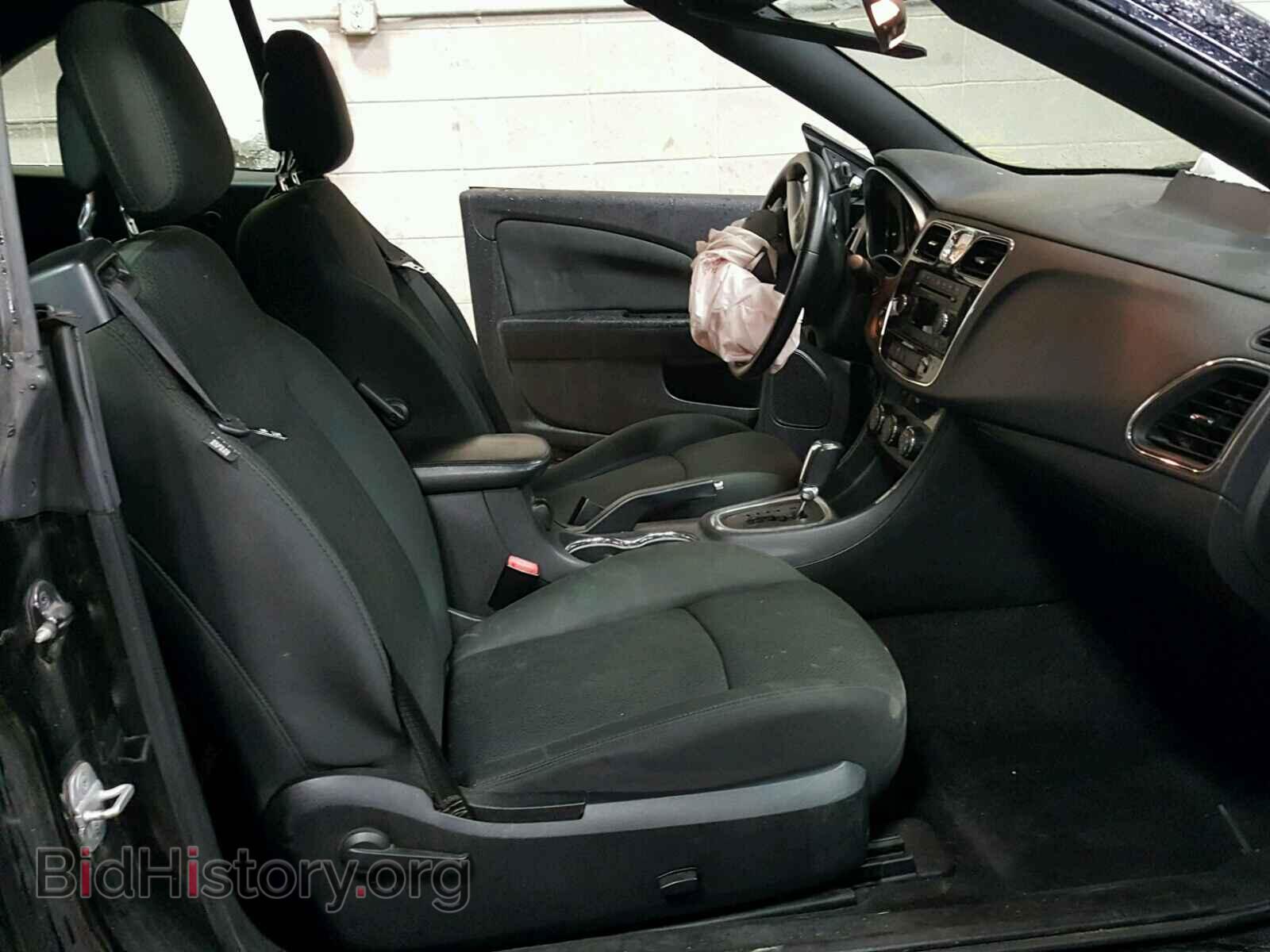 2011 CHRYSLER 200 - VIN: 1C3BC2EB3BN586127 - Фото 5